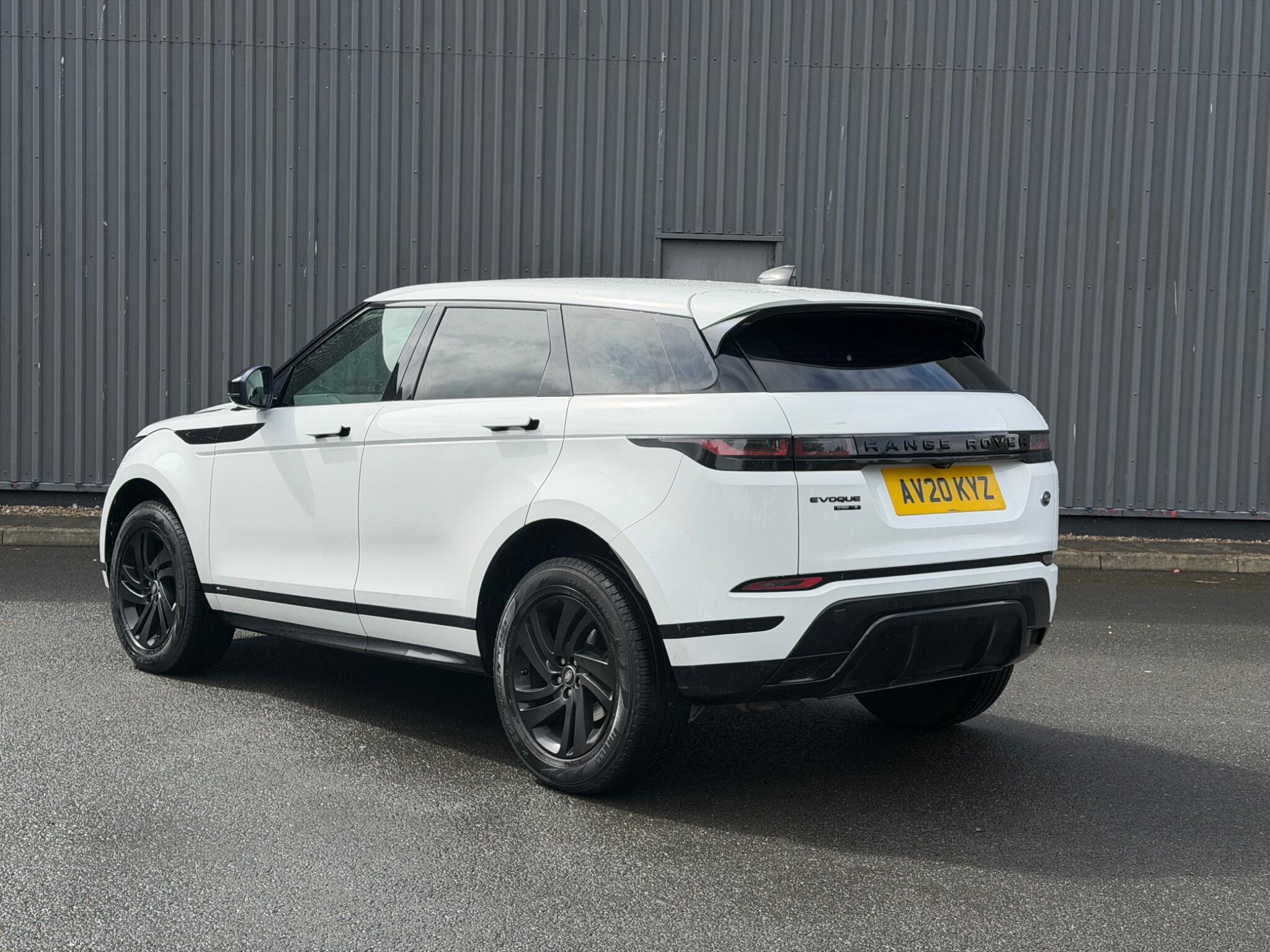 Land Rover Range Rover Evoque view 6