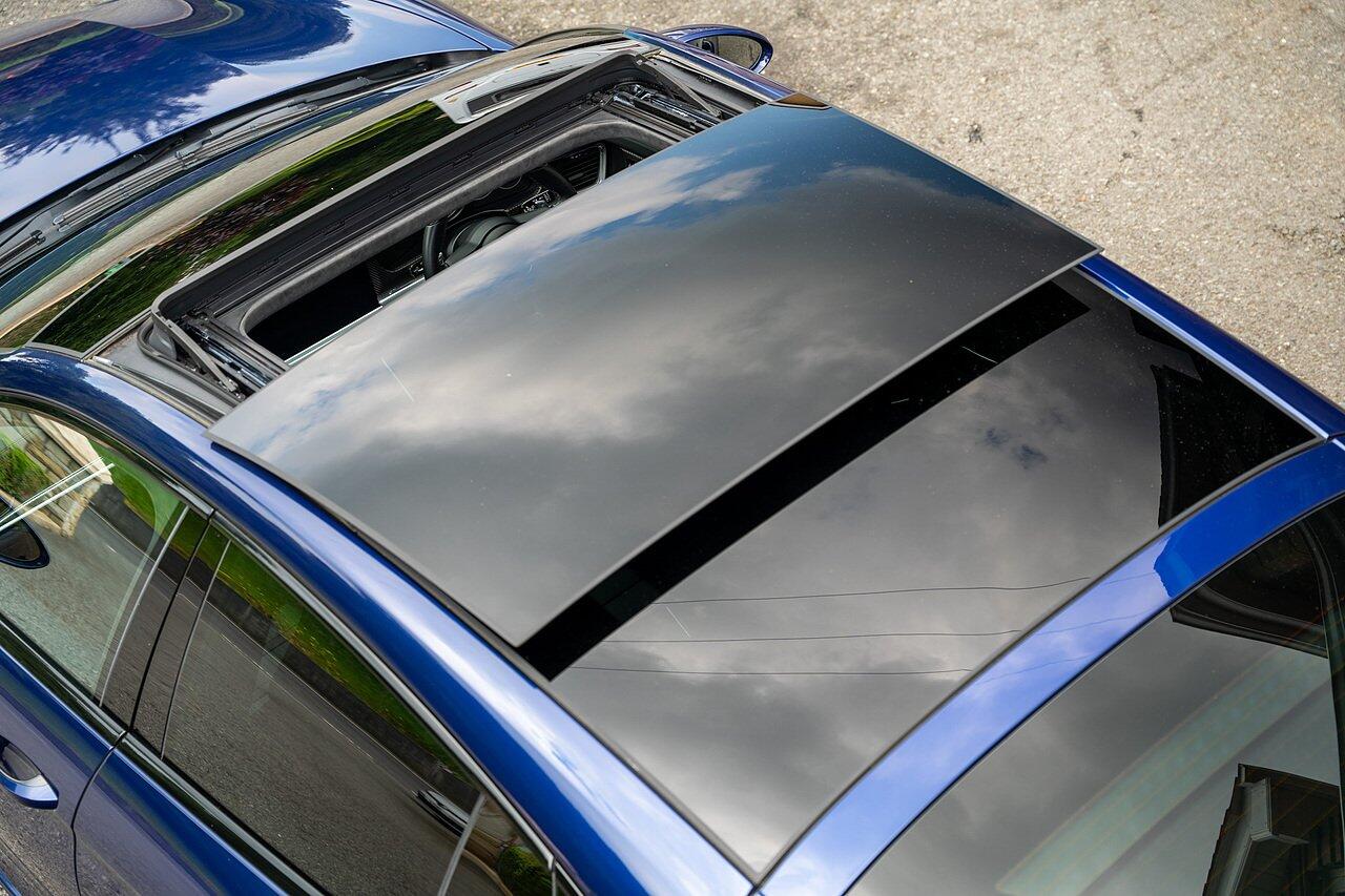Porsche Panamera view 43