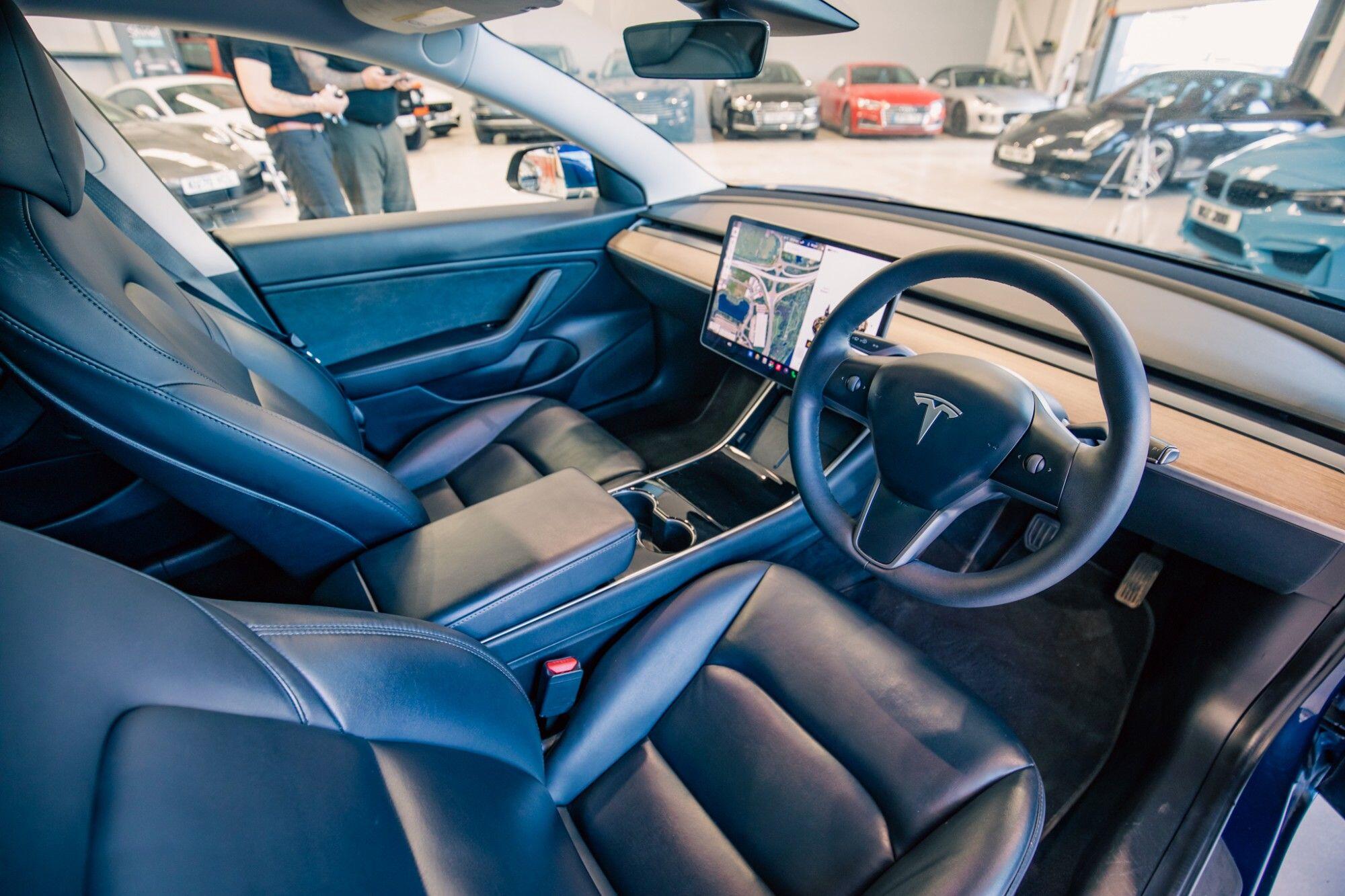 Tesla Model 3 view 3