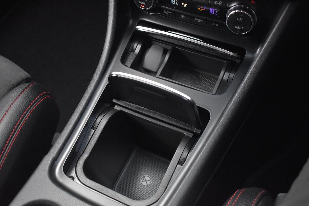 Mercedes-Benz Gla view 69