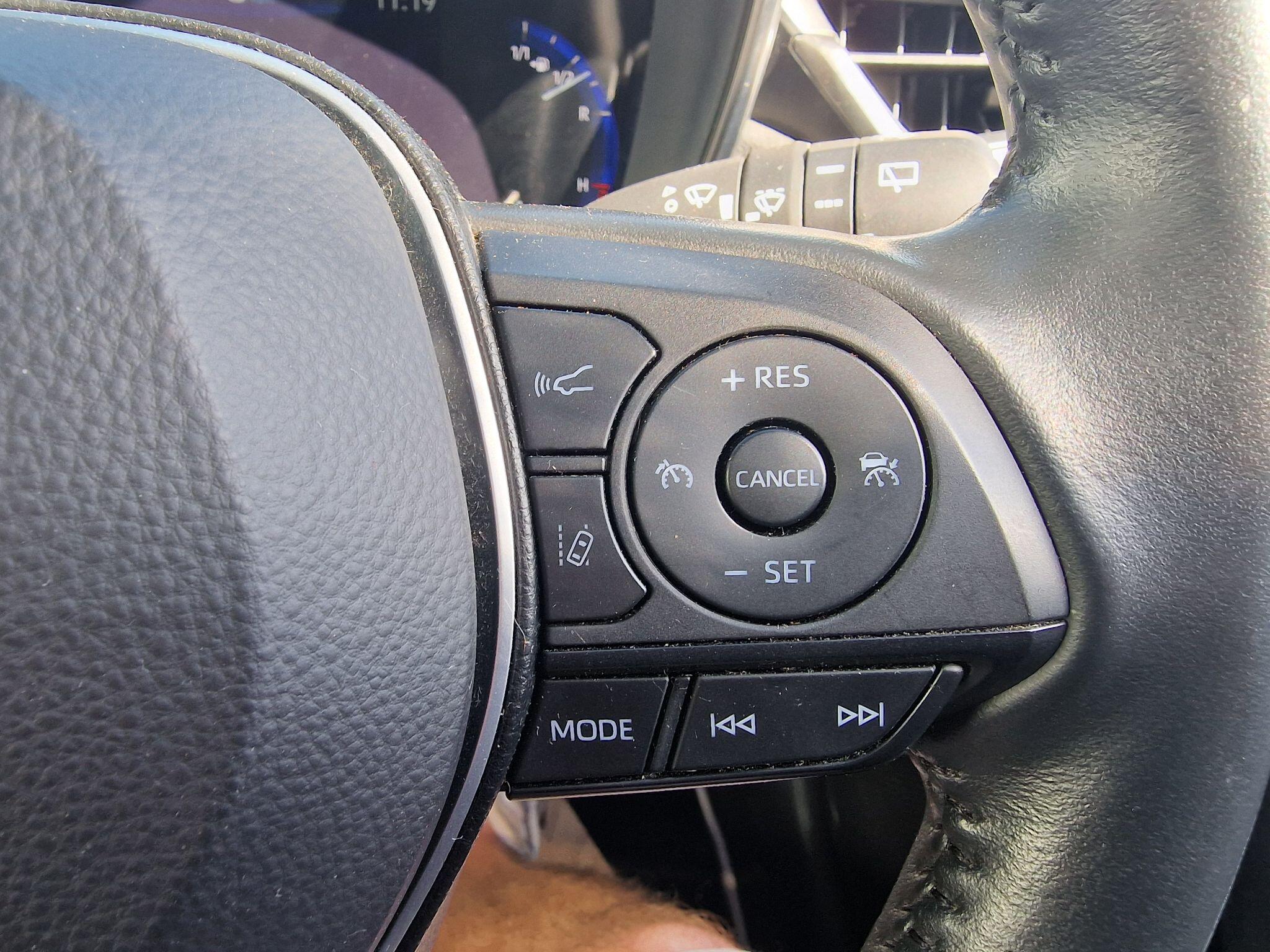 Toyota Corolla view 25