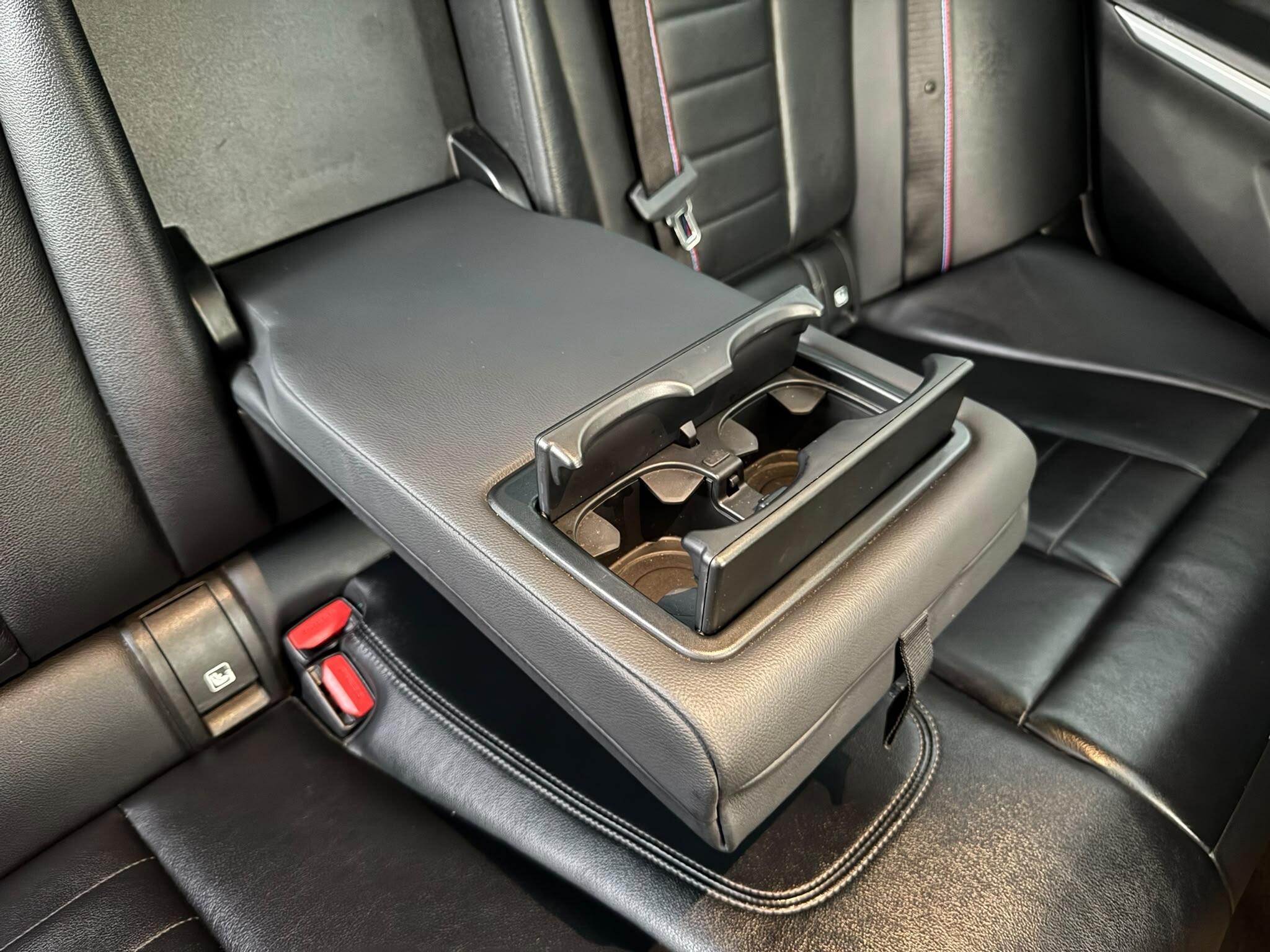 BMW 3 Series view 51