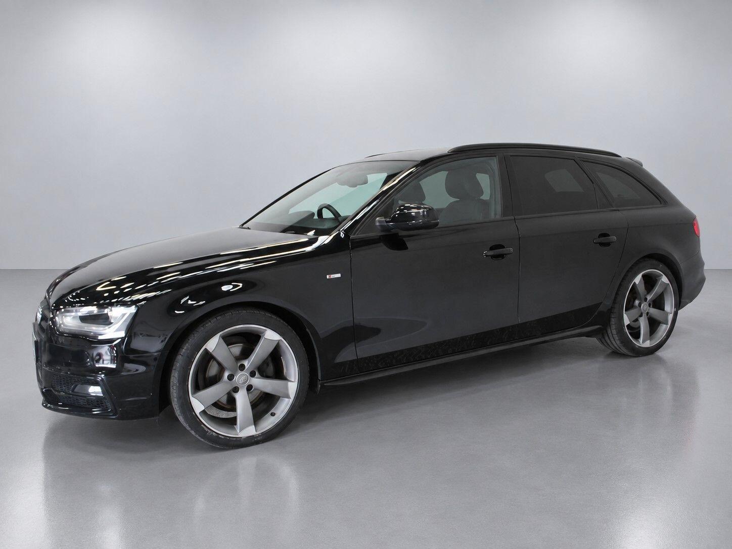 Audi A4 view 5
