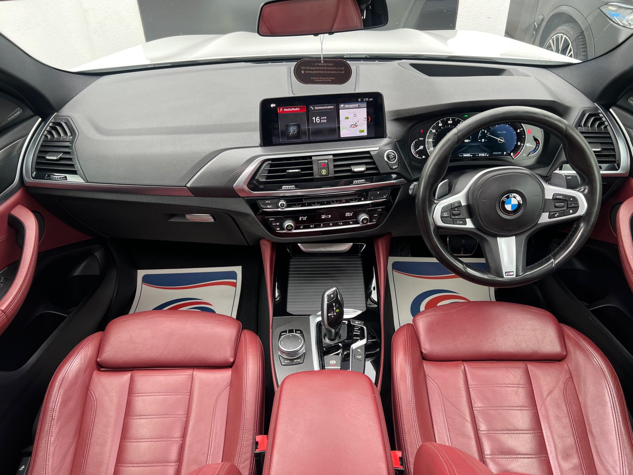 BMW X4 view 12