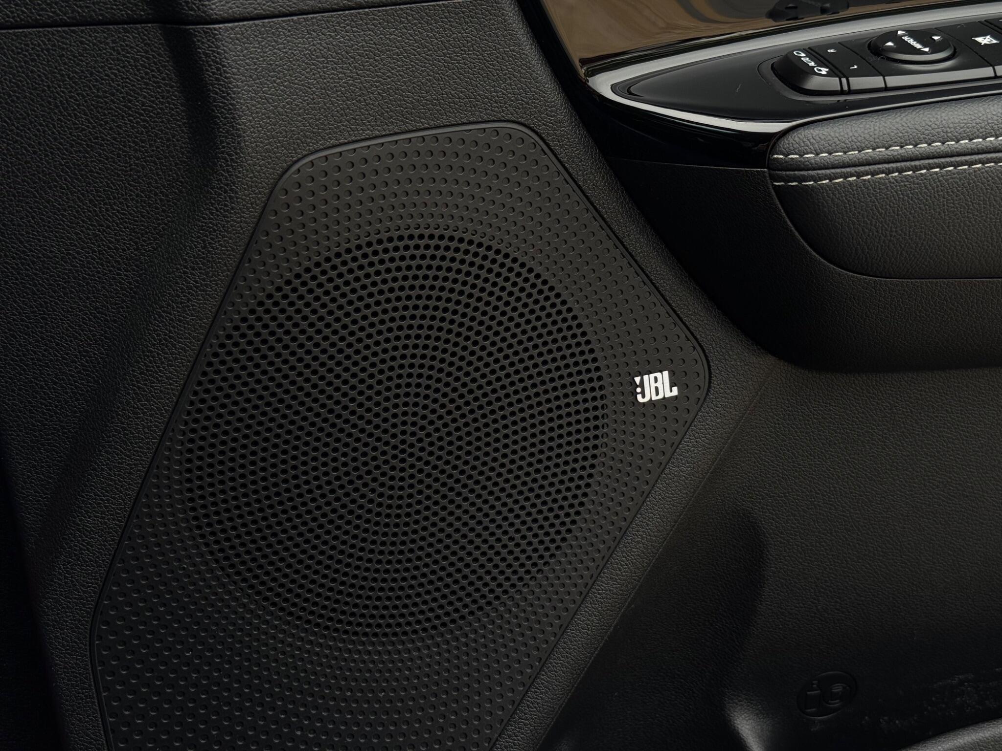 Kia Niro view 28