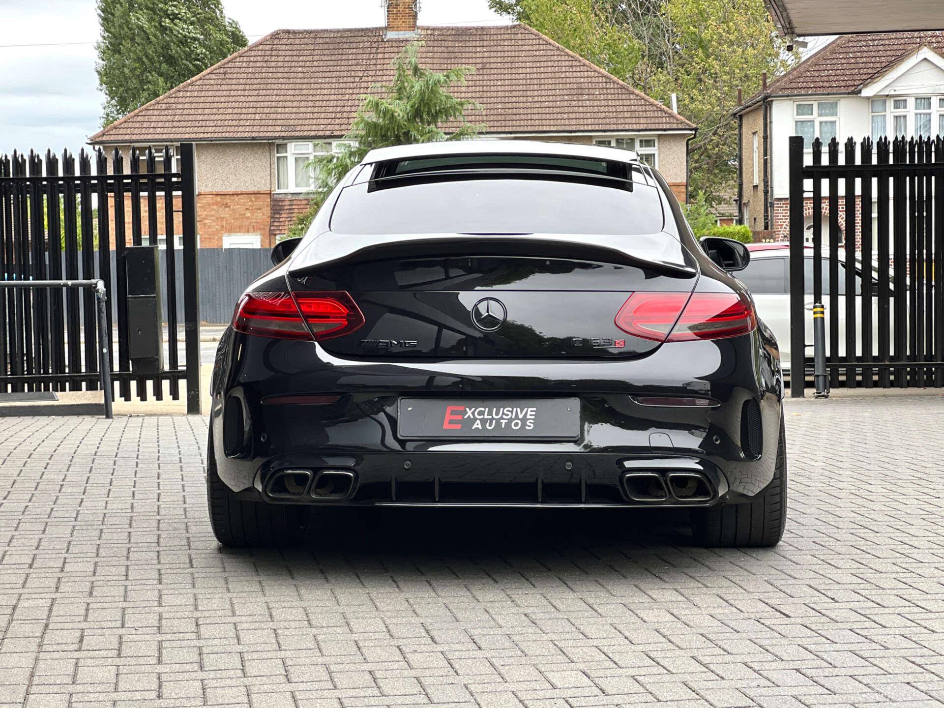 Mercedes-Benz C Class view 5