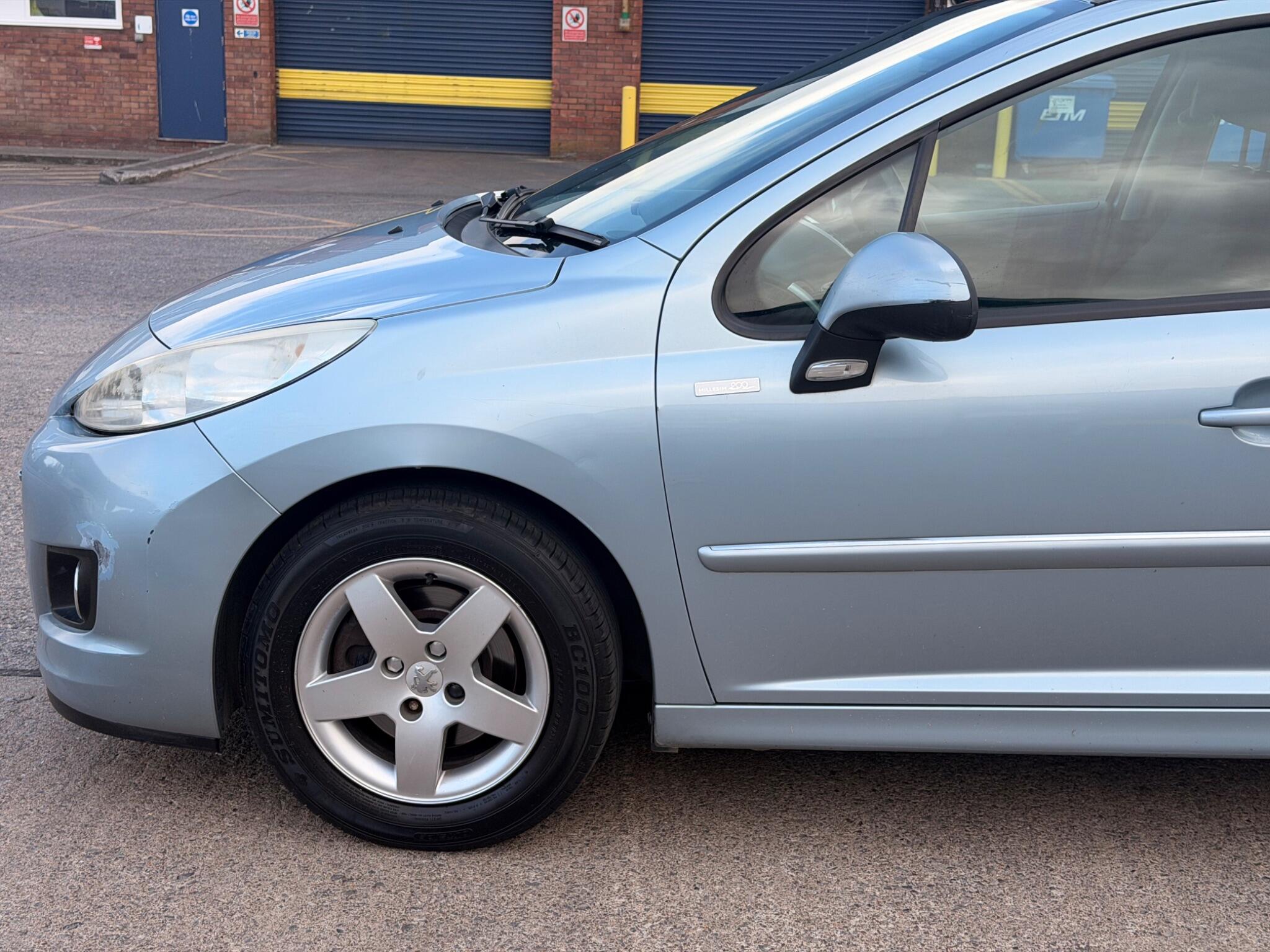 Peugeot 207 view 52