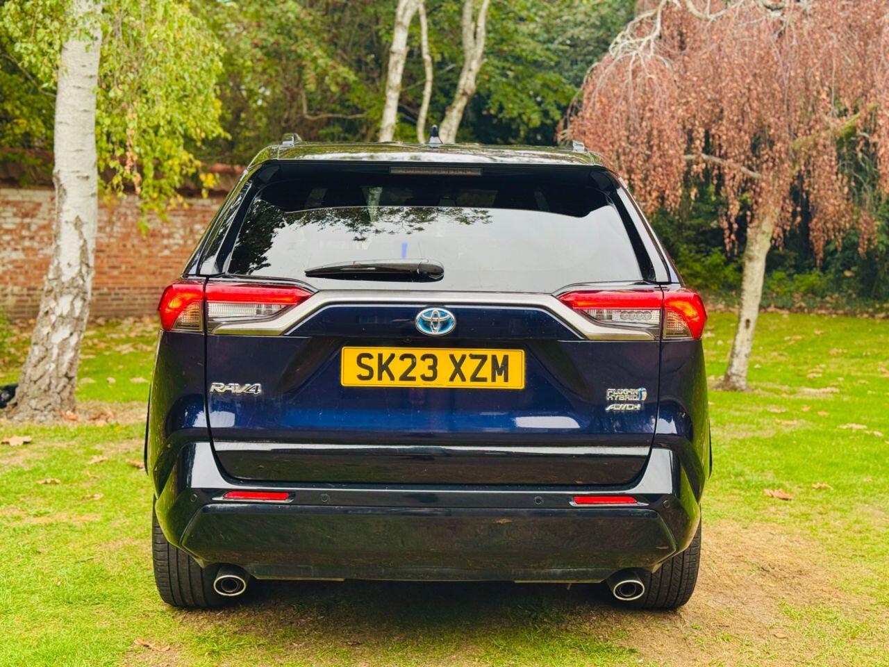 Toyota Rav4 view 11