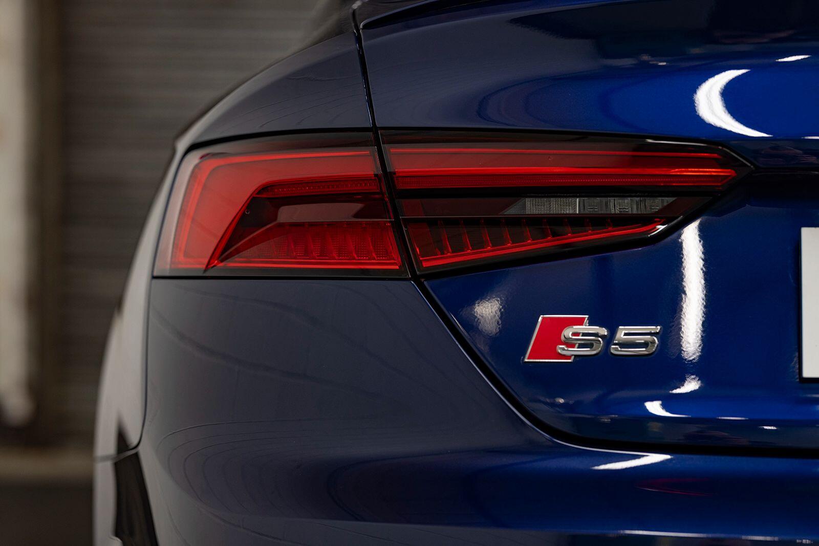 Audi S5 view 86