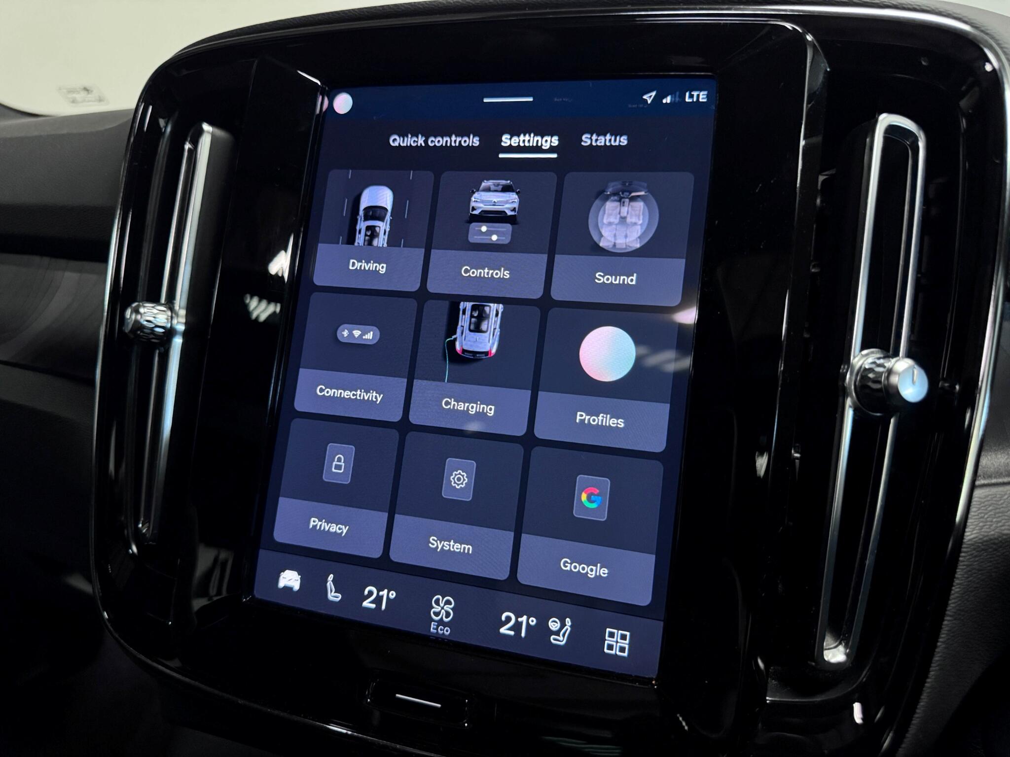 Volvo XC40 view 39
