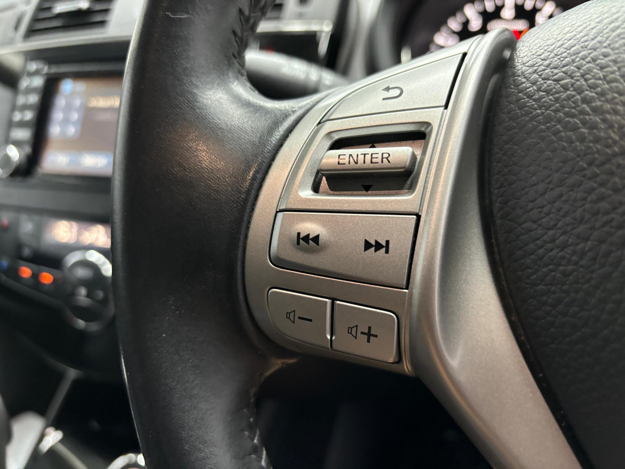 Nissan Pulsar view 14