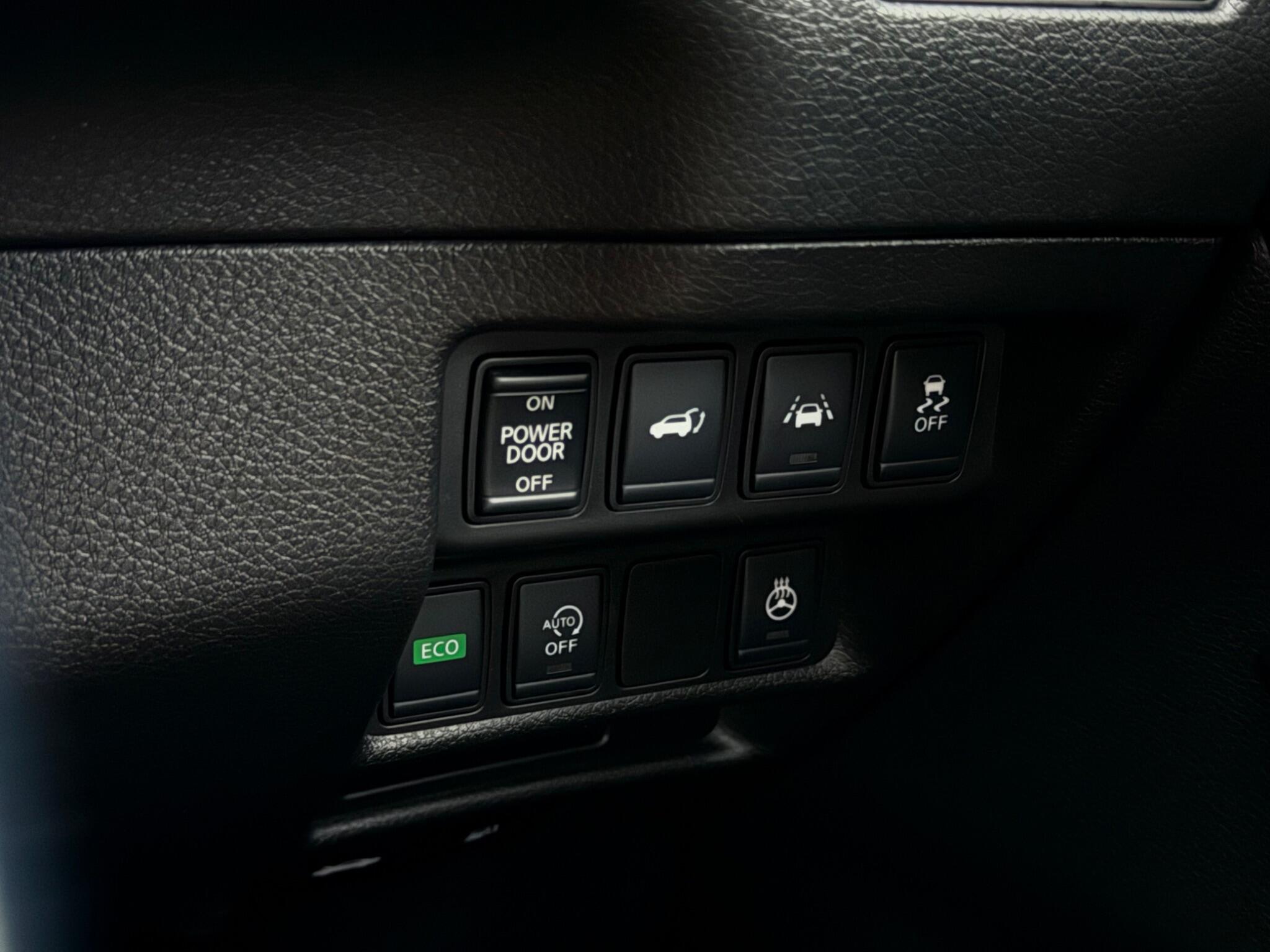 Nissan X-Trail view 20