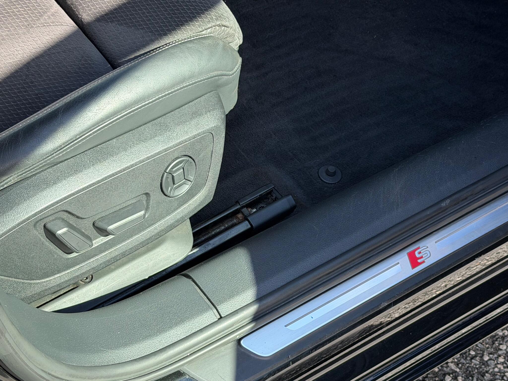 Audi A6 view 52