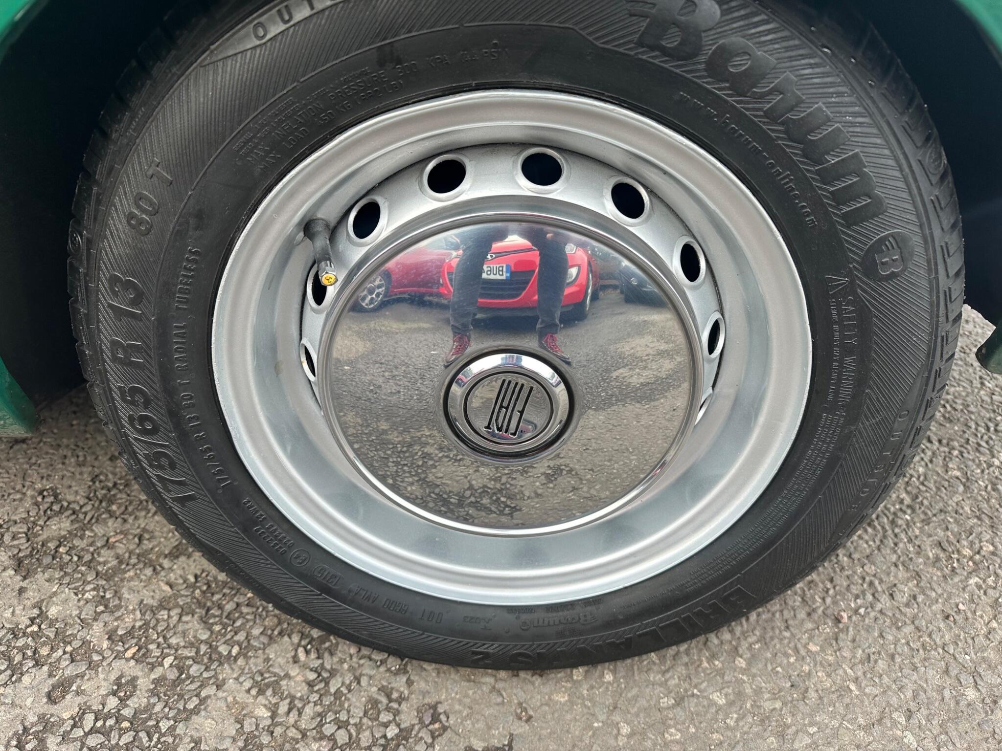 Fiat 850 view 27