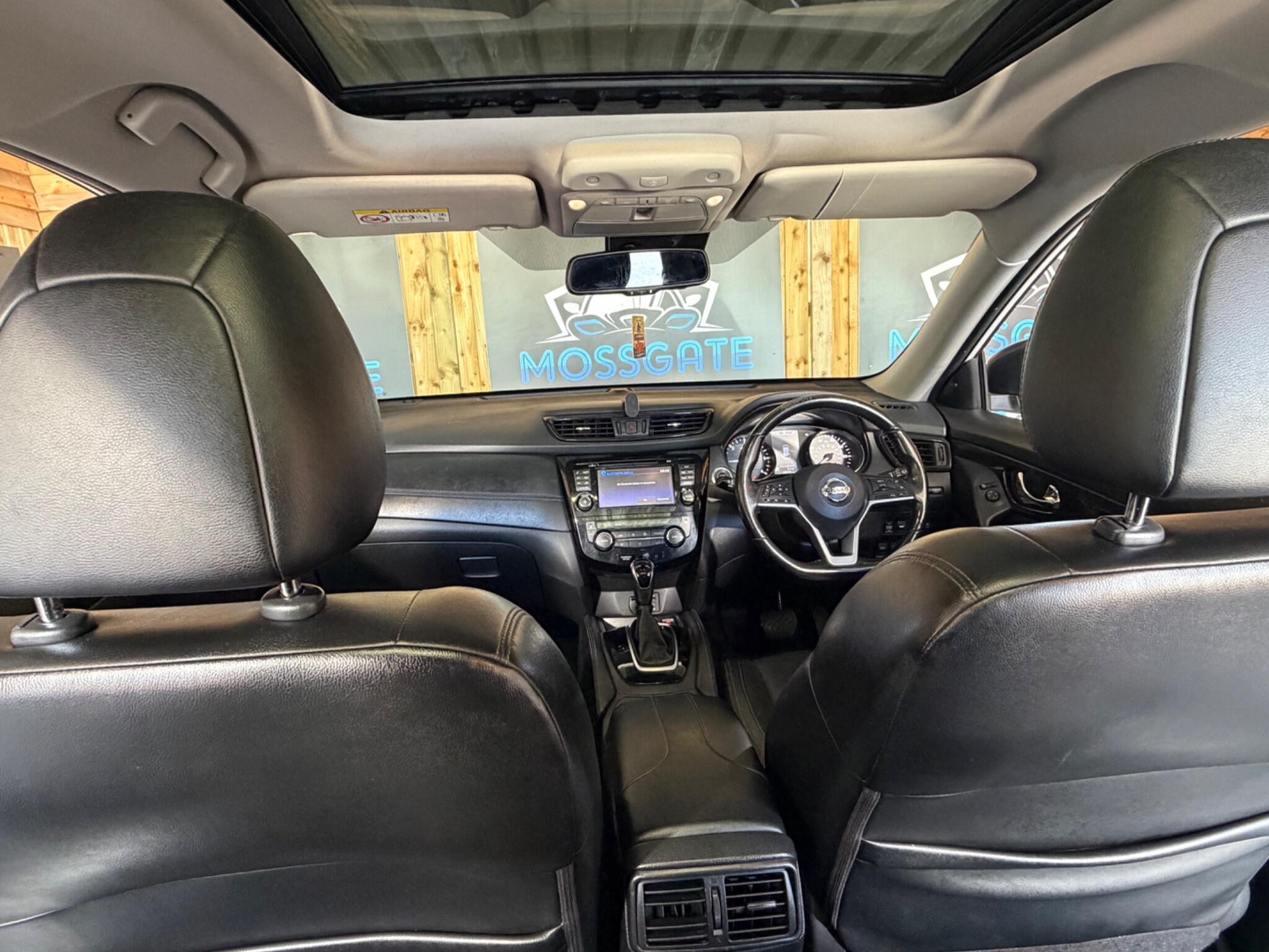 Nissan X-Trail view 11