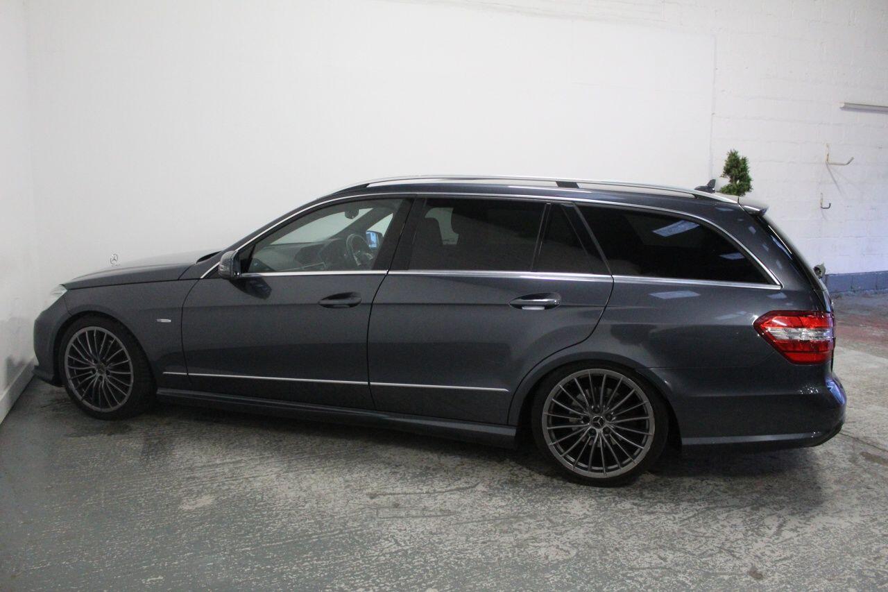 Mercedes-Benz E-Class view 10