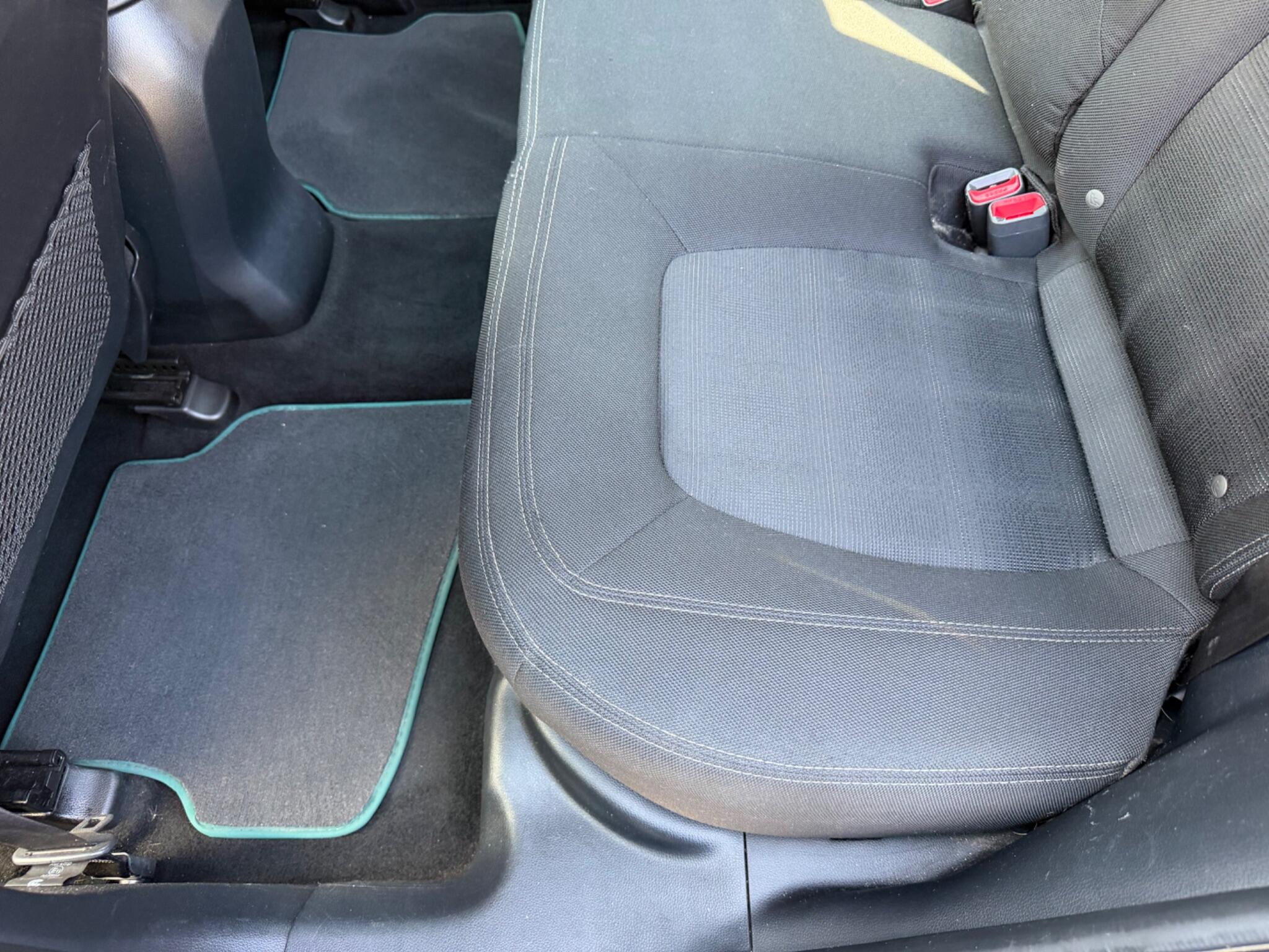 Kia Sportage view 28