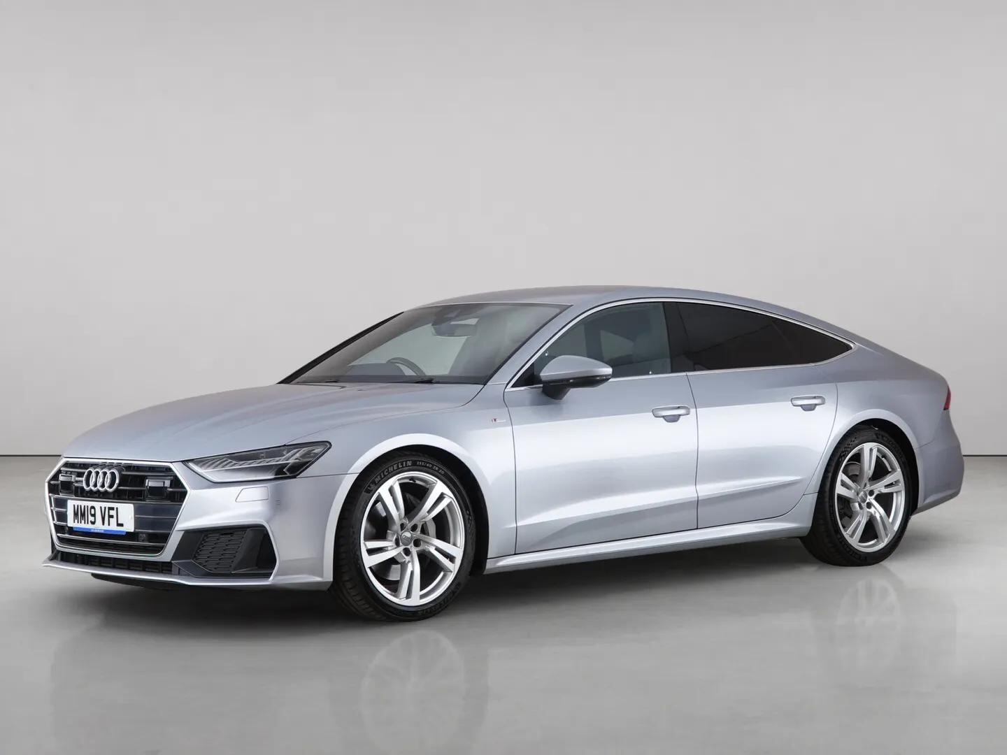 Audi A7 view 2