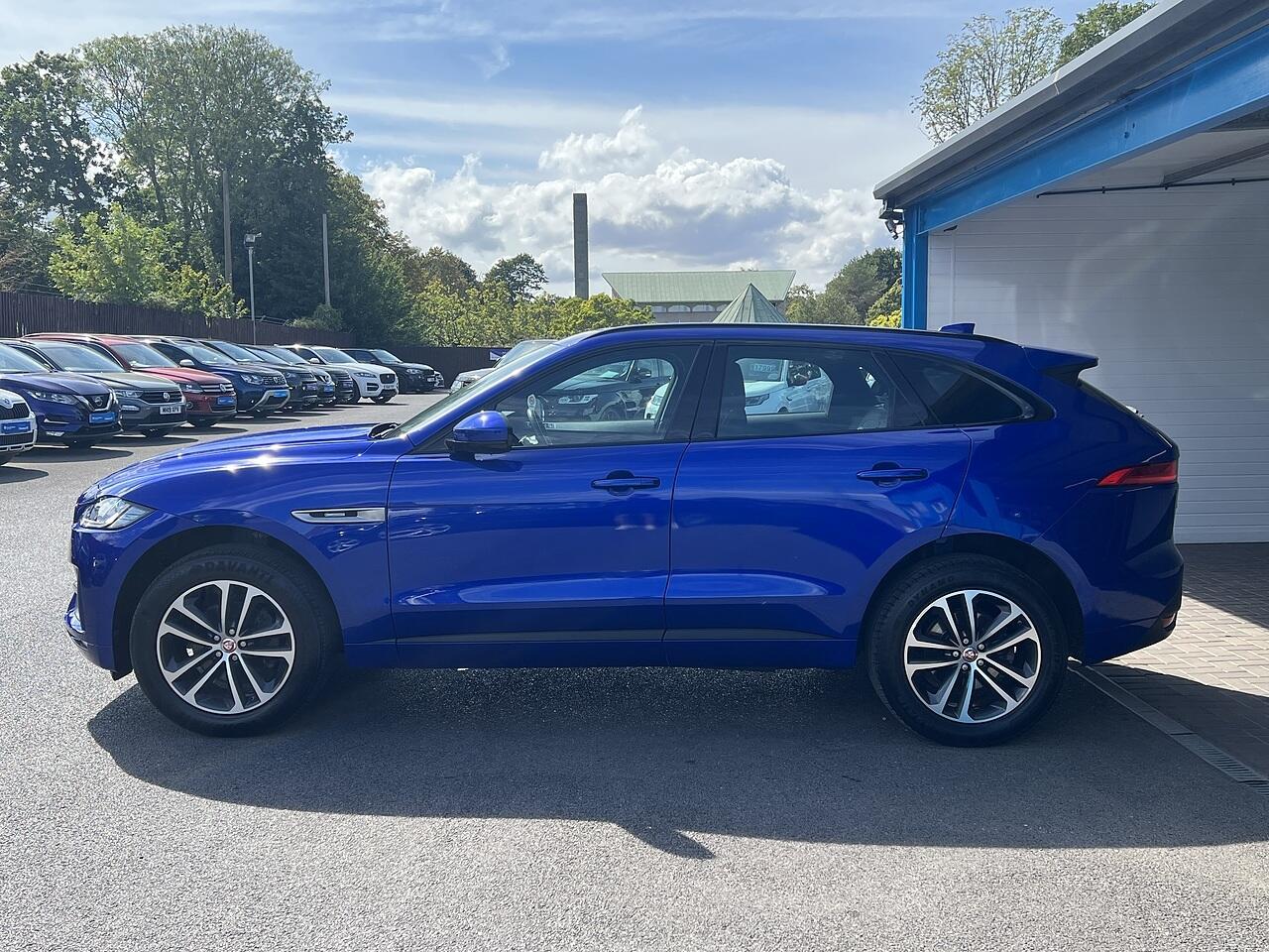 Jaguar F-Pace view 6