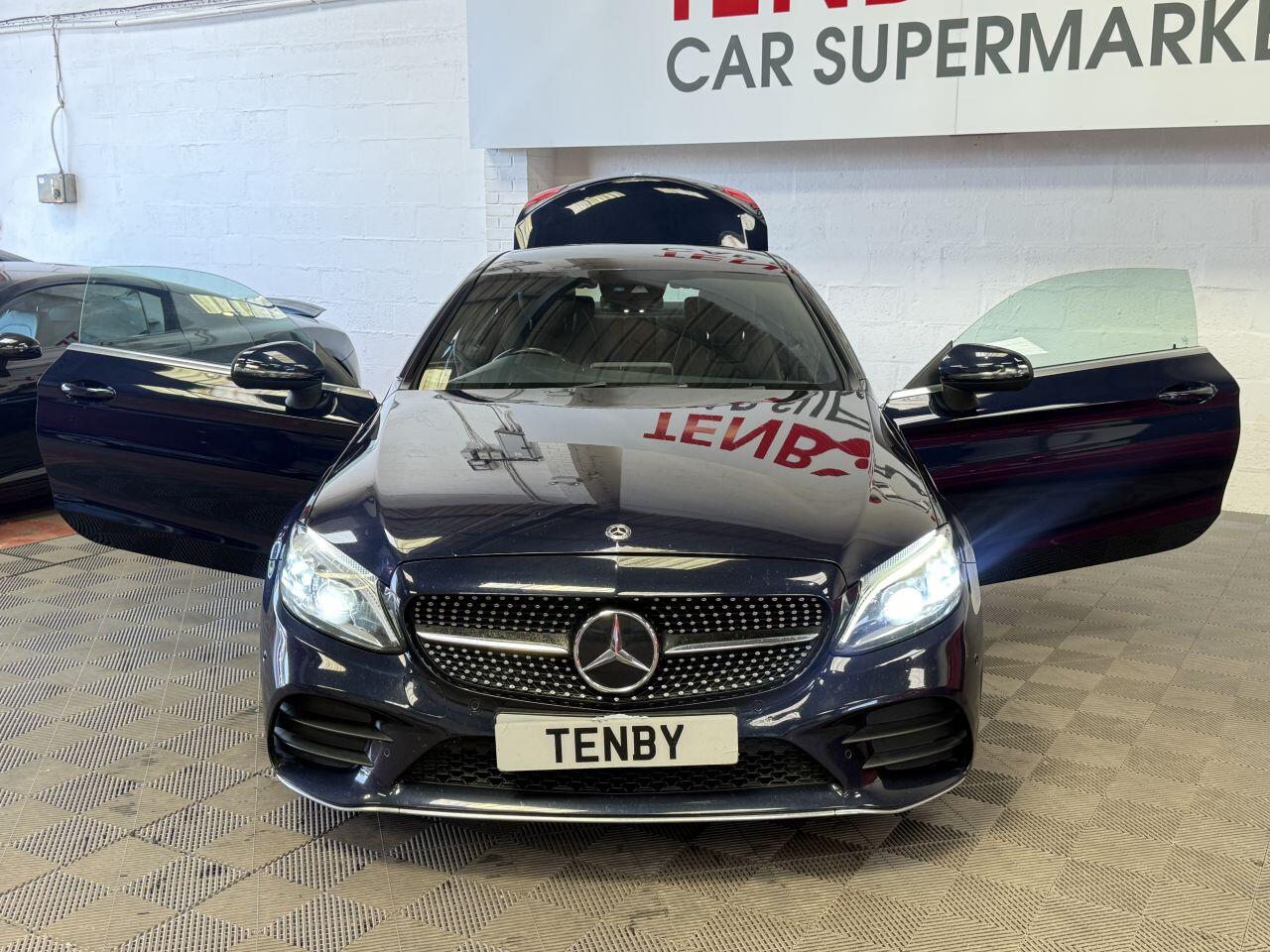 Mercedes-Benz C Class view 12