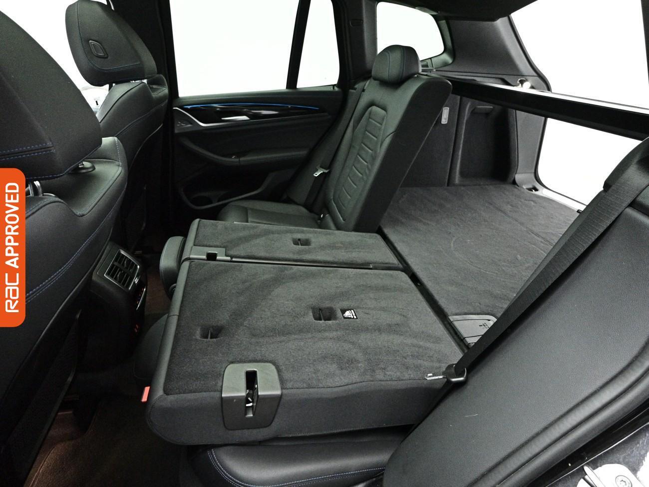 BMW Ix3 view 25