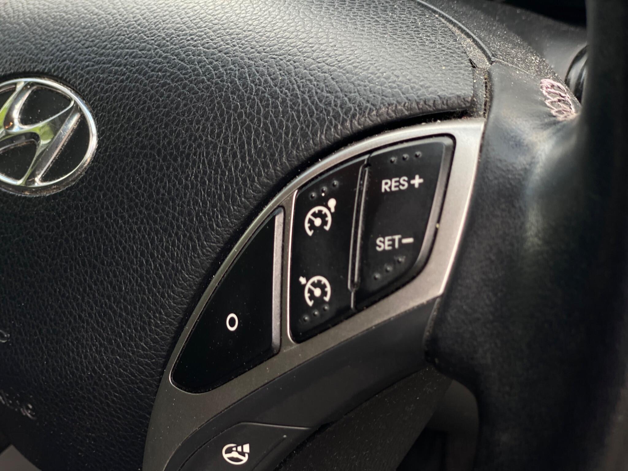 2013 Hyundai i30 thumbnail 14