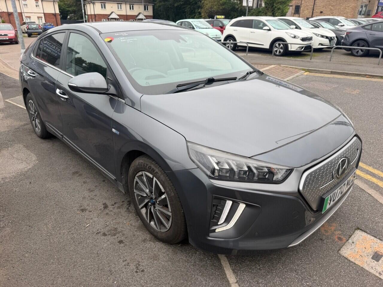 Hyundai IONIQ view 3