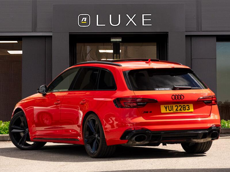 Audi RS4 view 2