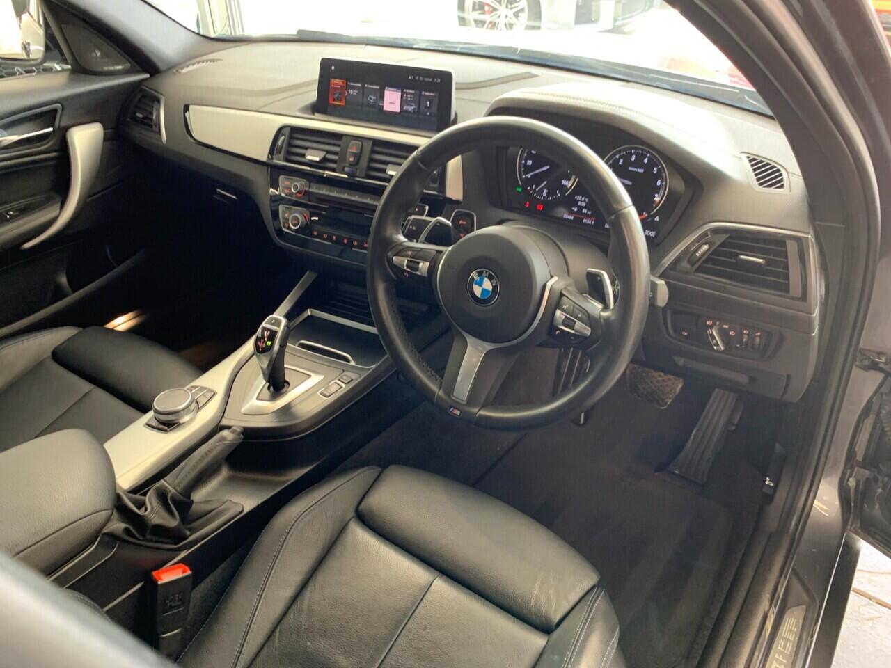 BMW 1 Series view 21