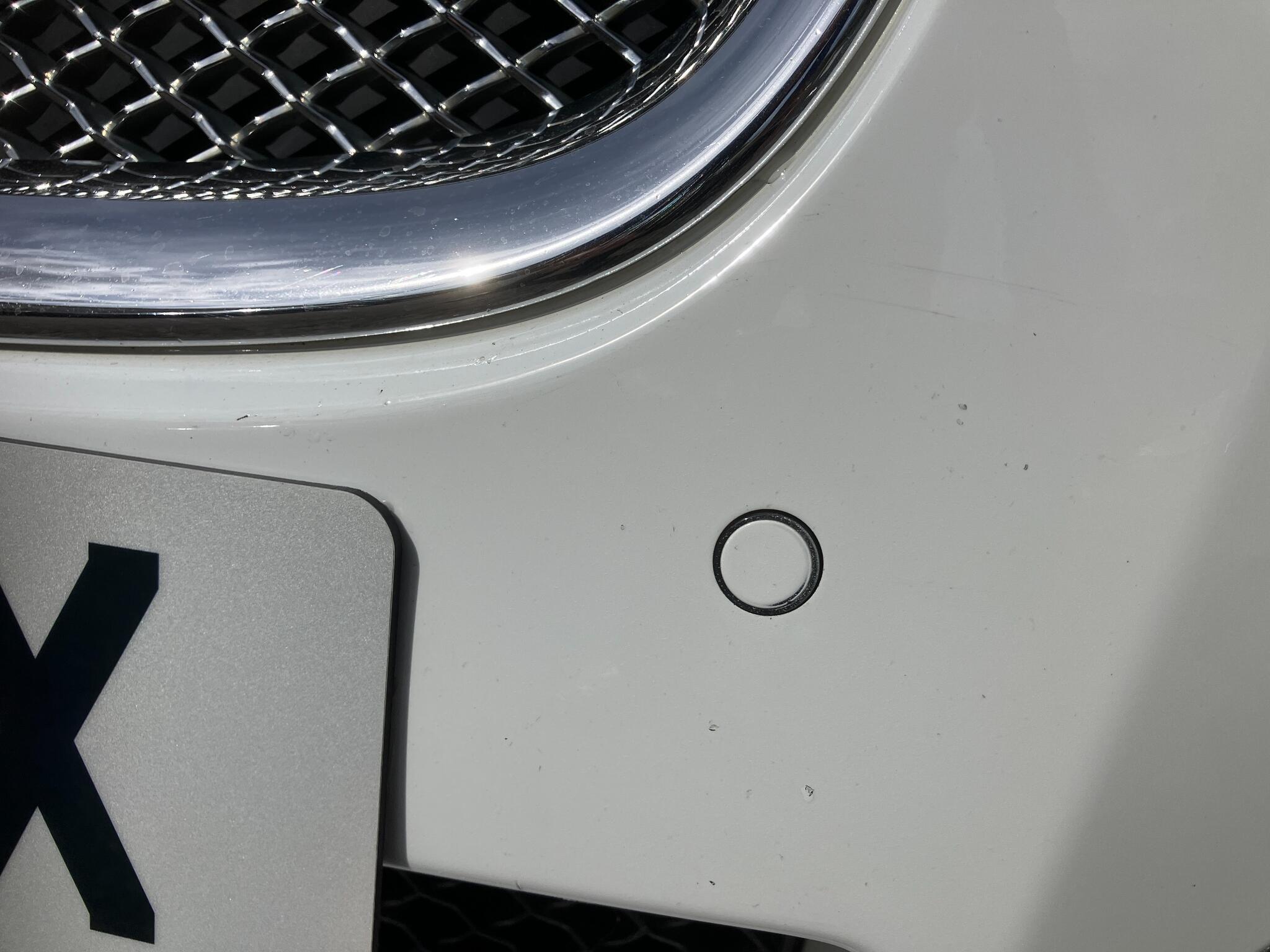 Jaguar XF view 29