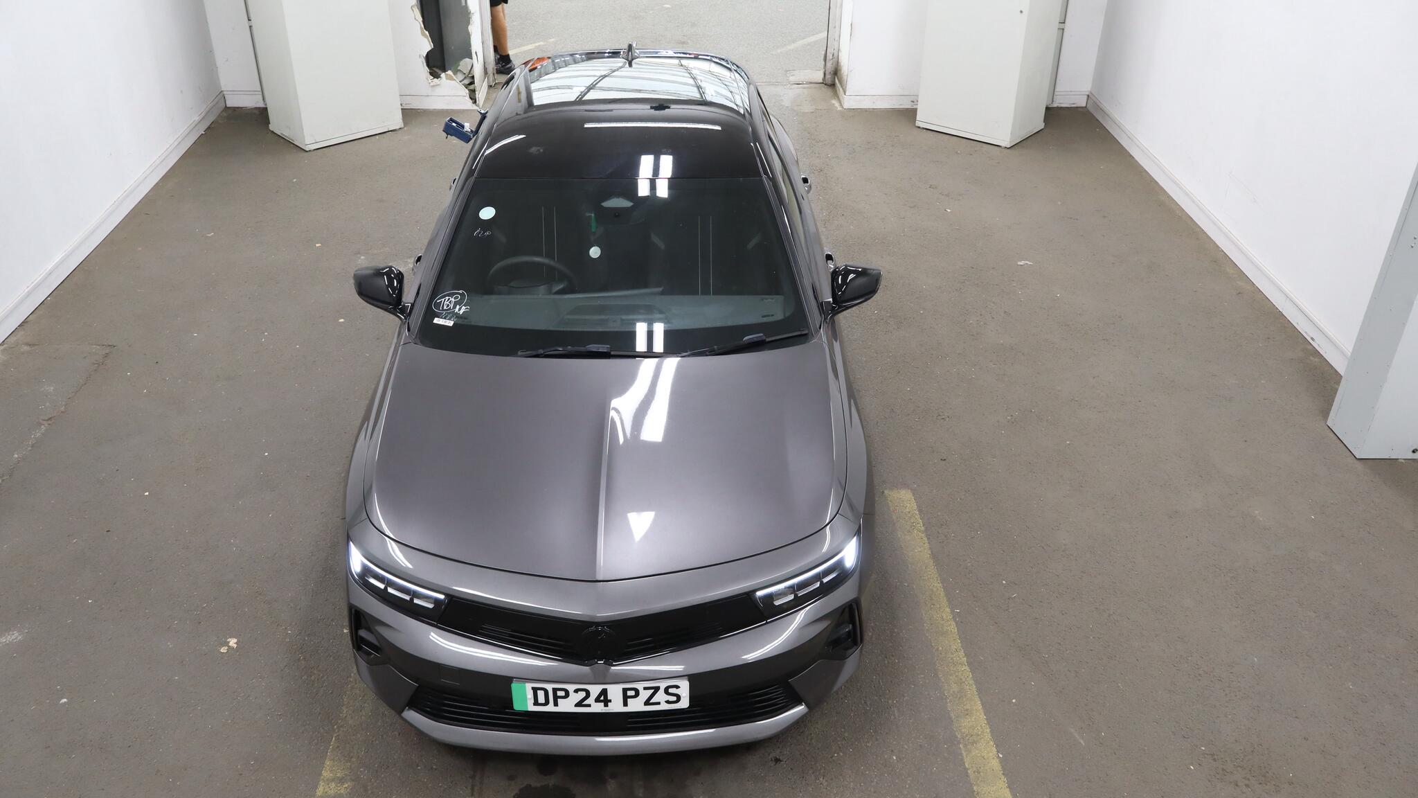 Vauxhall Astra view 7