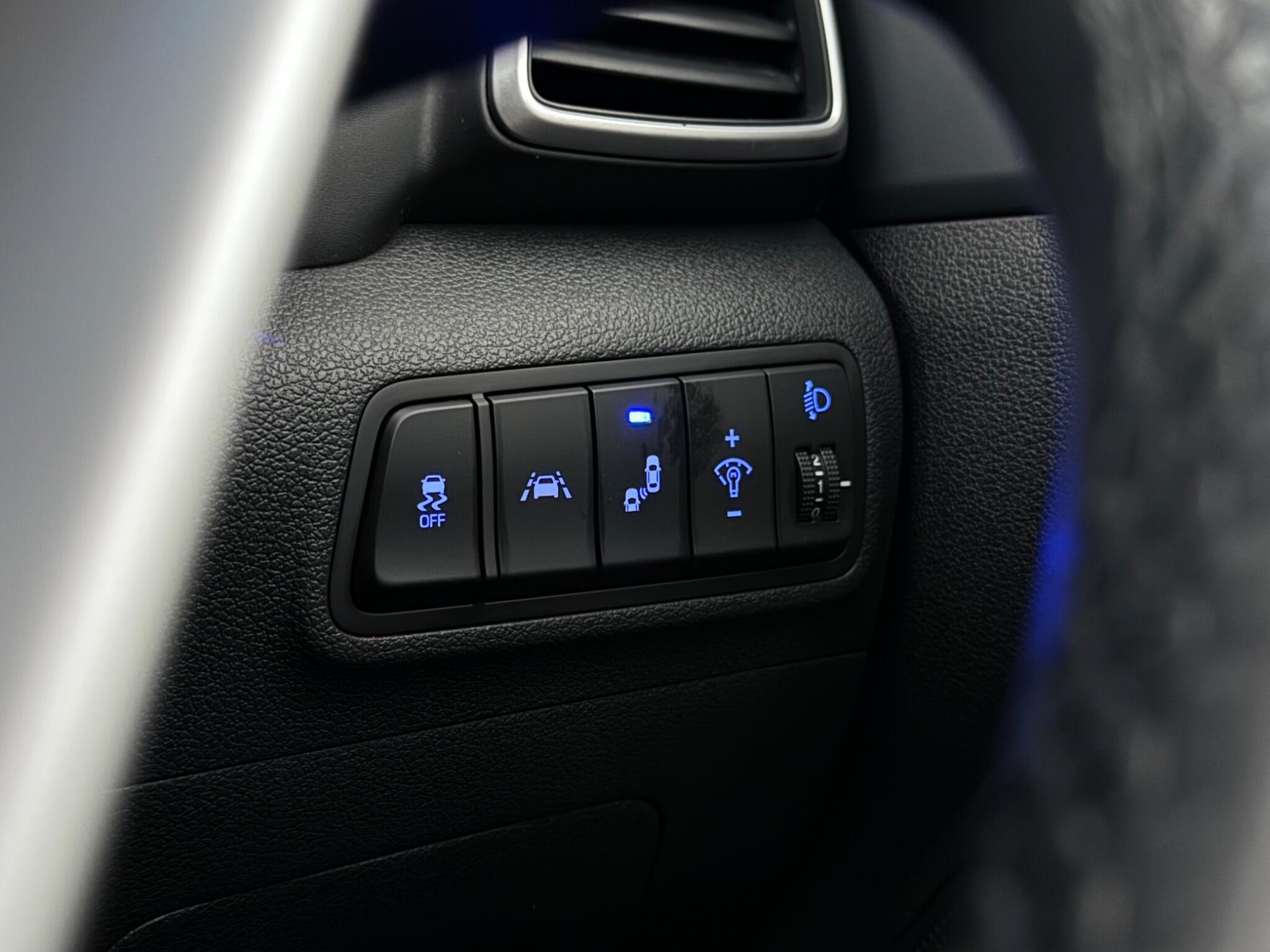Hyundai Tucson view 18