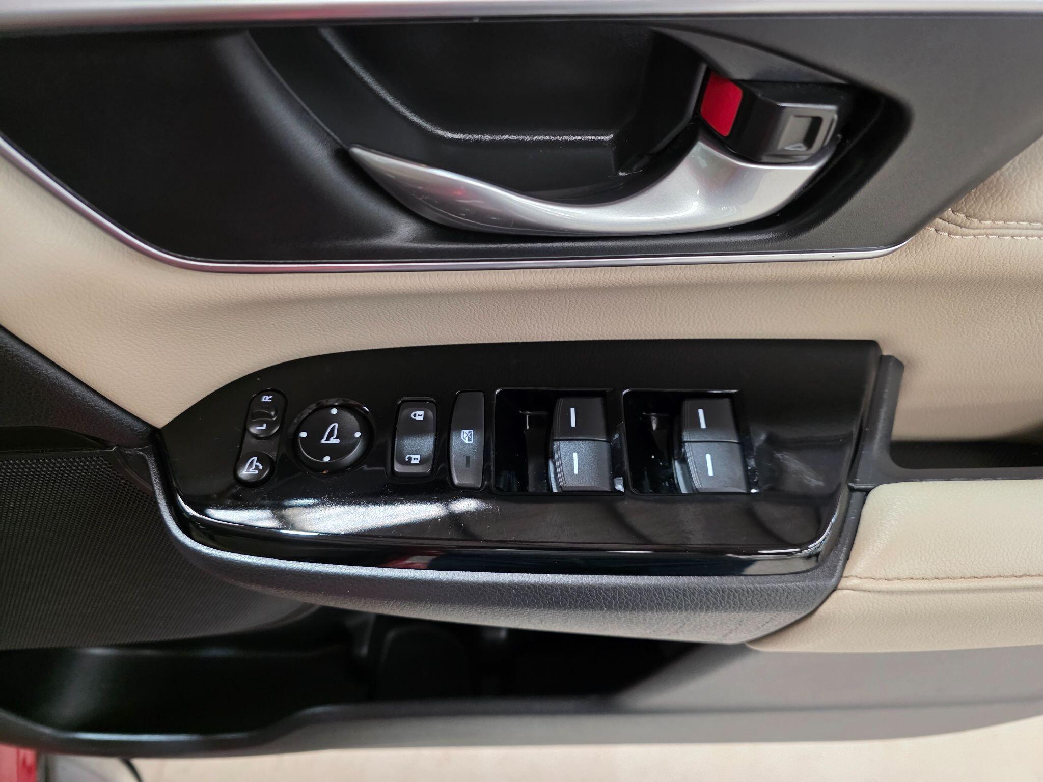 Honda CR-V view 12