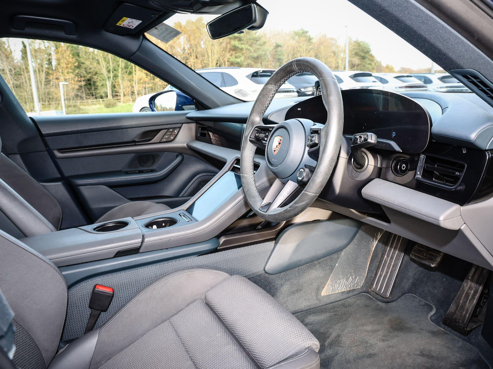 Porsche Taycan view 42