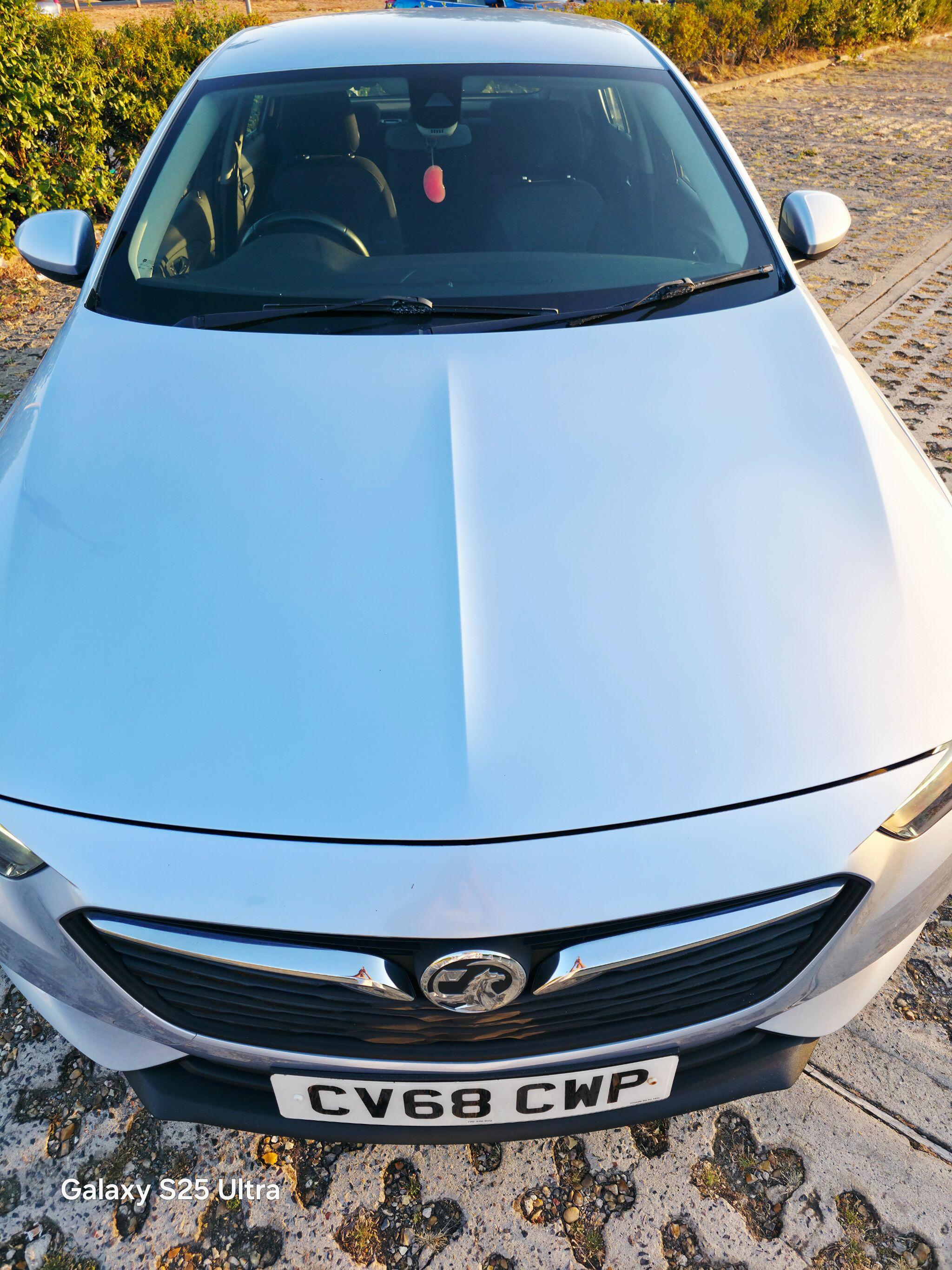 Vauxhall Insignia view 9