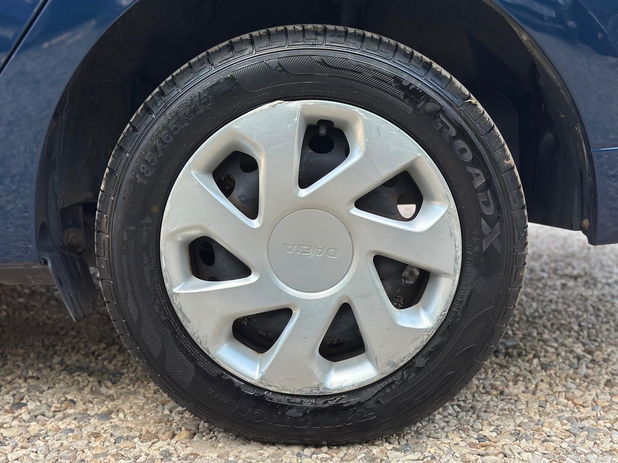 Dacia Logan MCV view 53