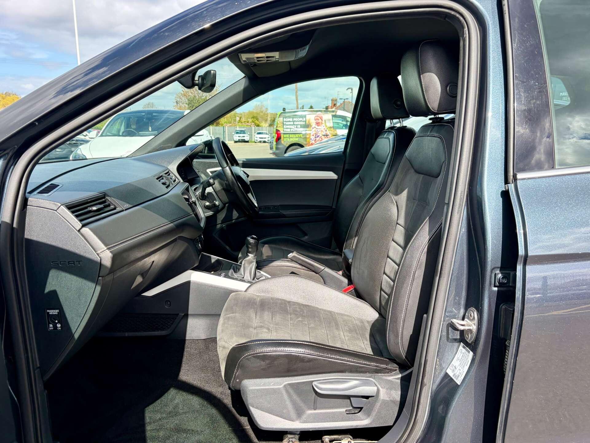 Seat Arona view 15