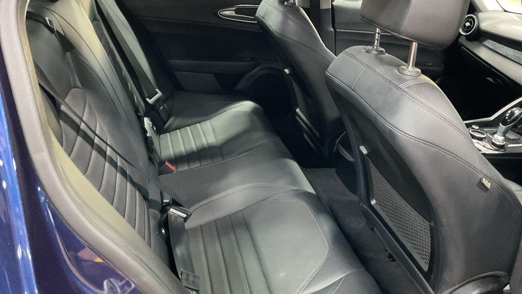 Alfa Romeo Giulia view 11