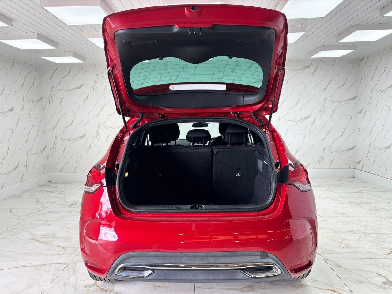 DS Automobiles DS 4 view 22