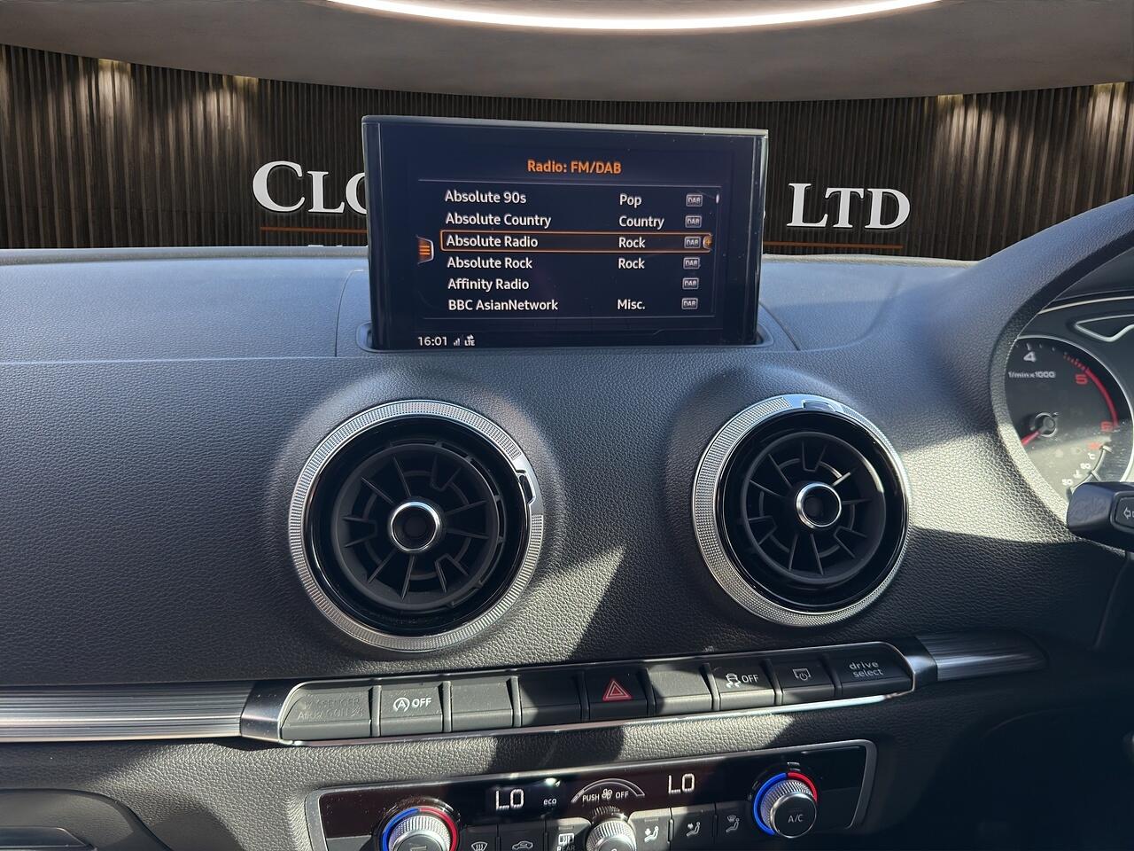 Audi A3 view 29