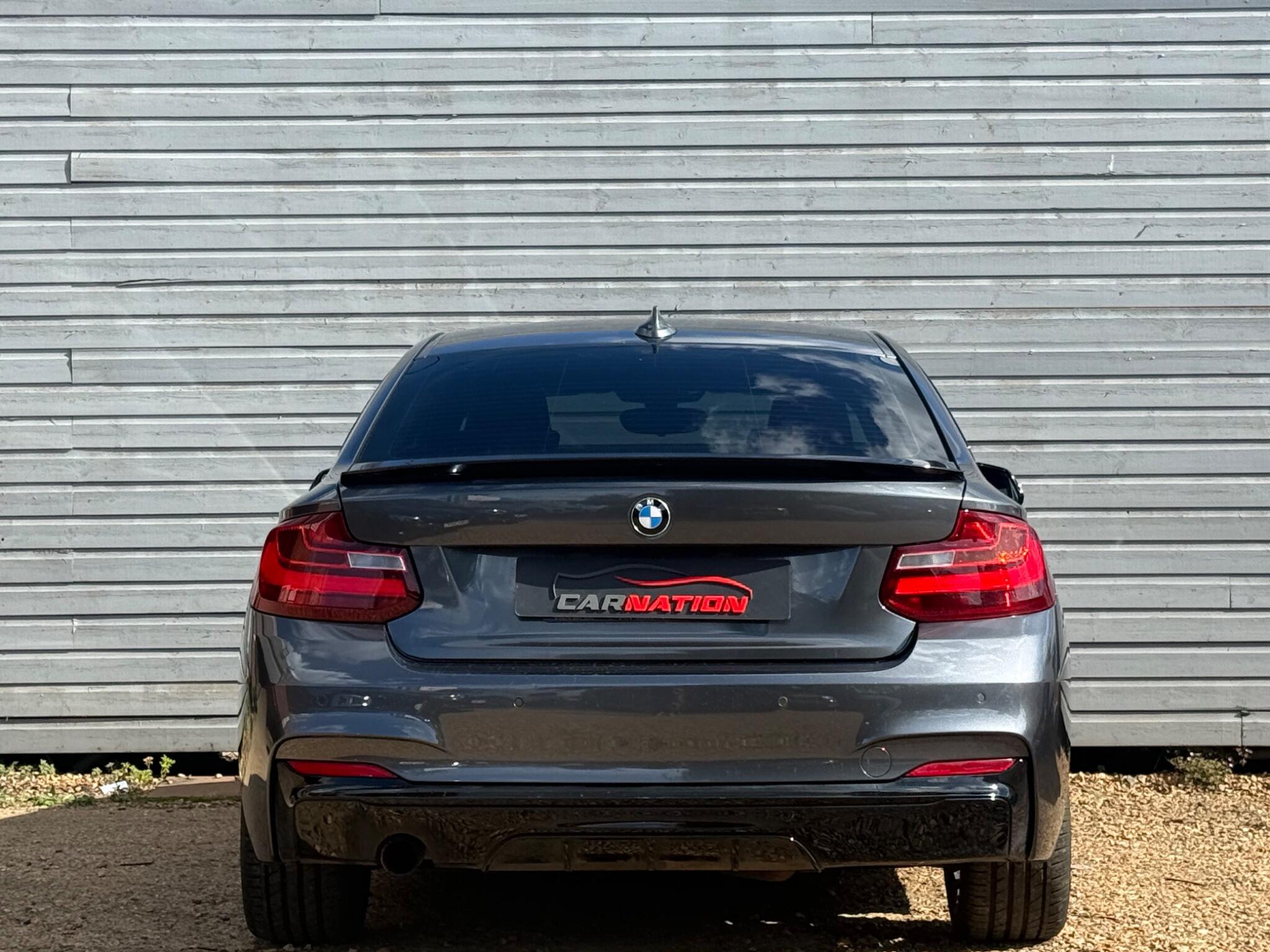 BMW 2 Series view 6