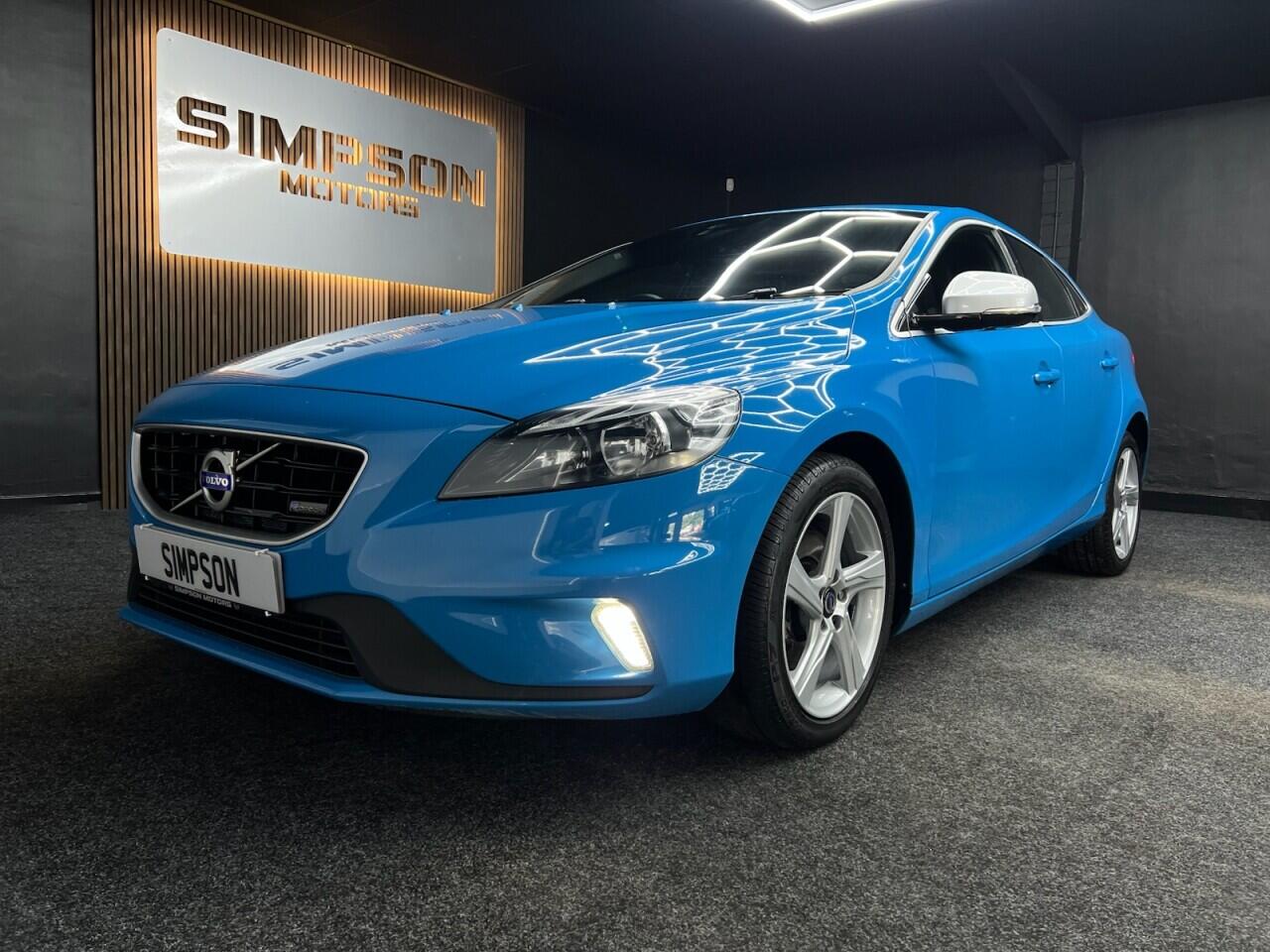 Volvo V40 view 25