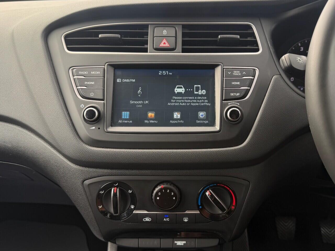 Hyundai I20 view 17