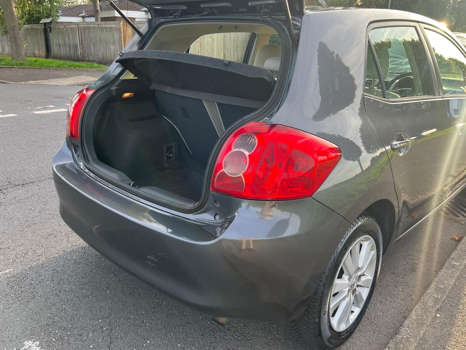 Toyota Auris view 37