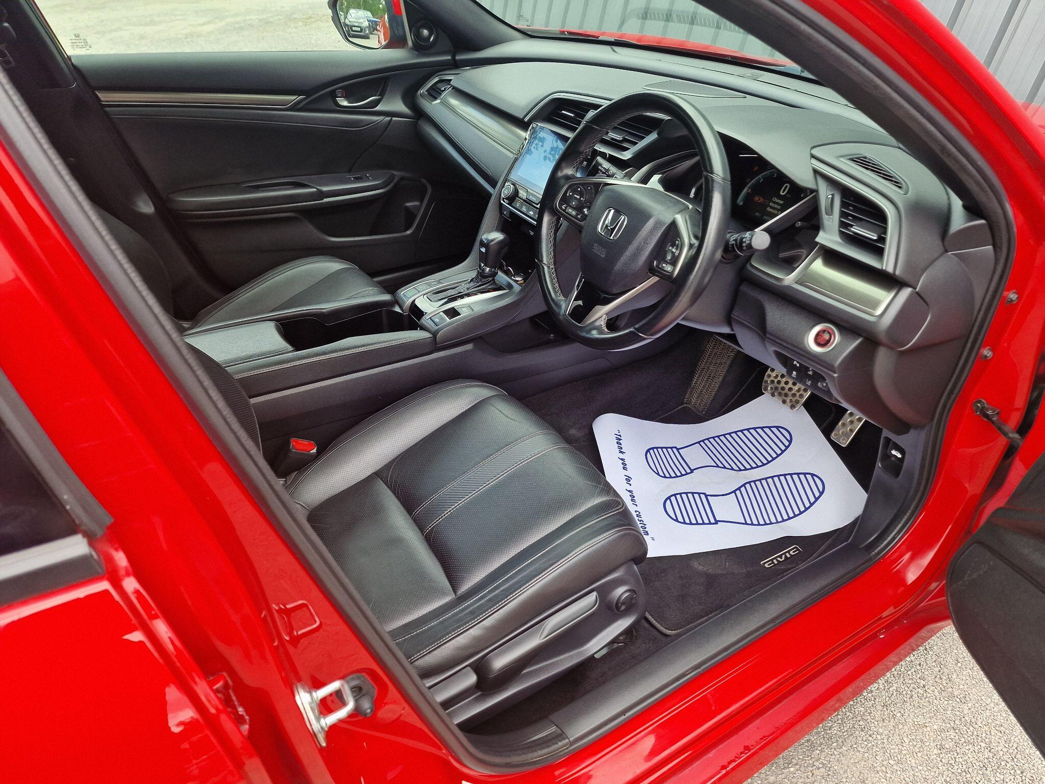 2019 Honda Civic image 9
