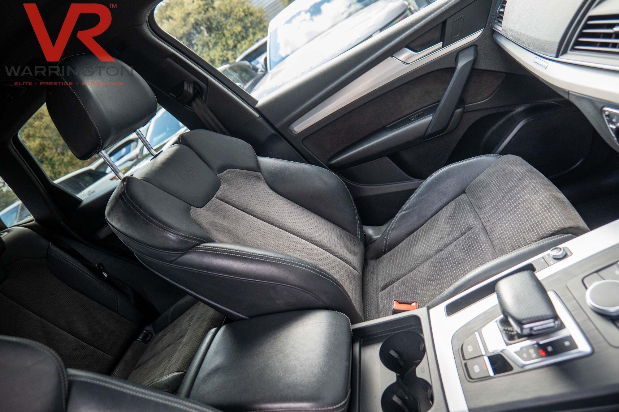 Audi Q5 view 4