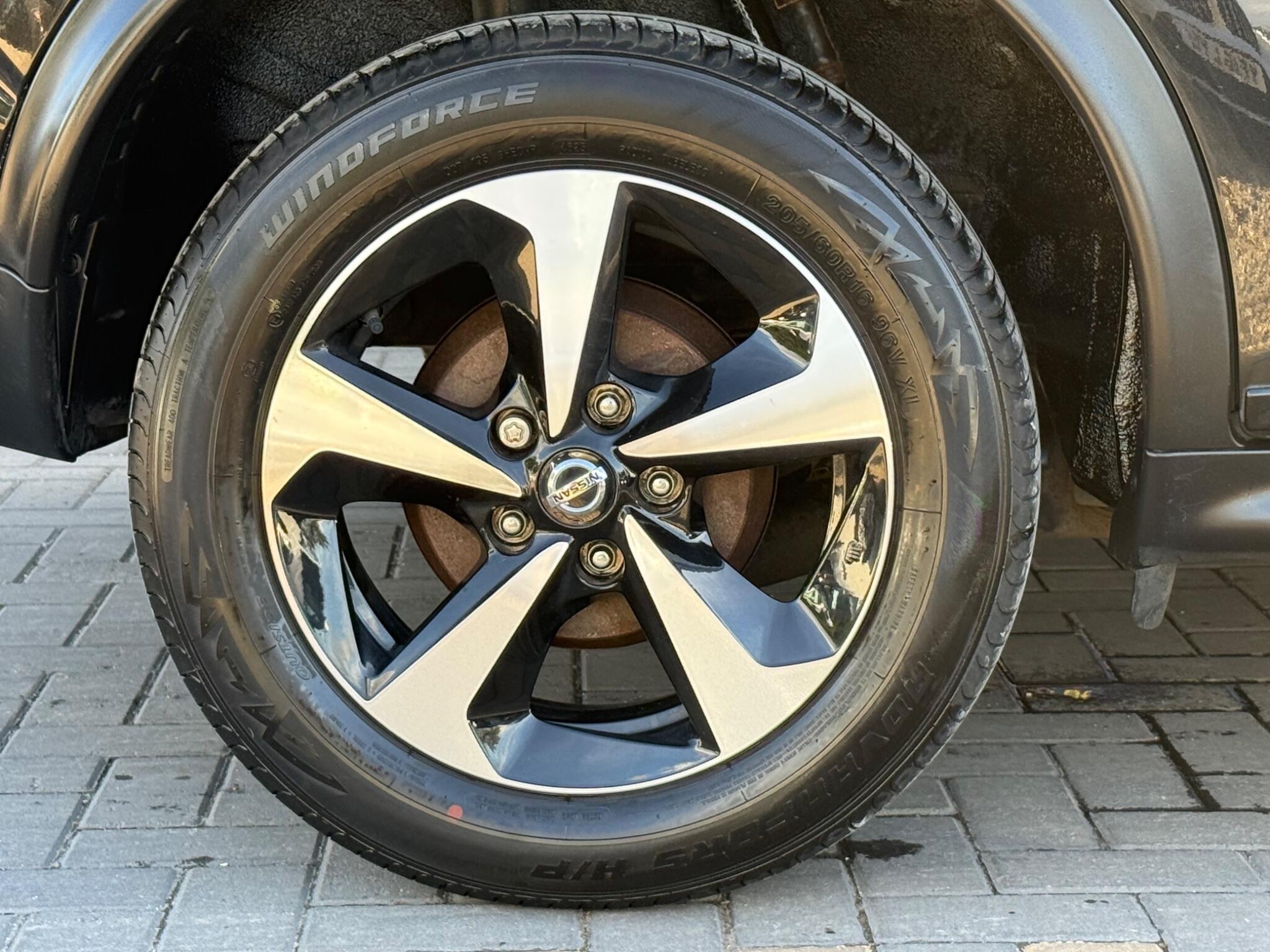 Nissan Juke view 11