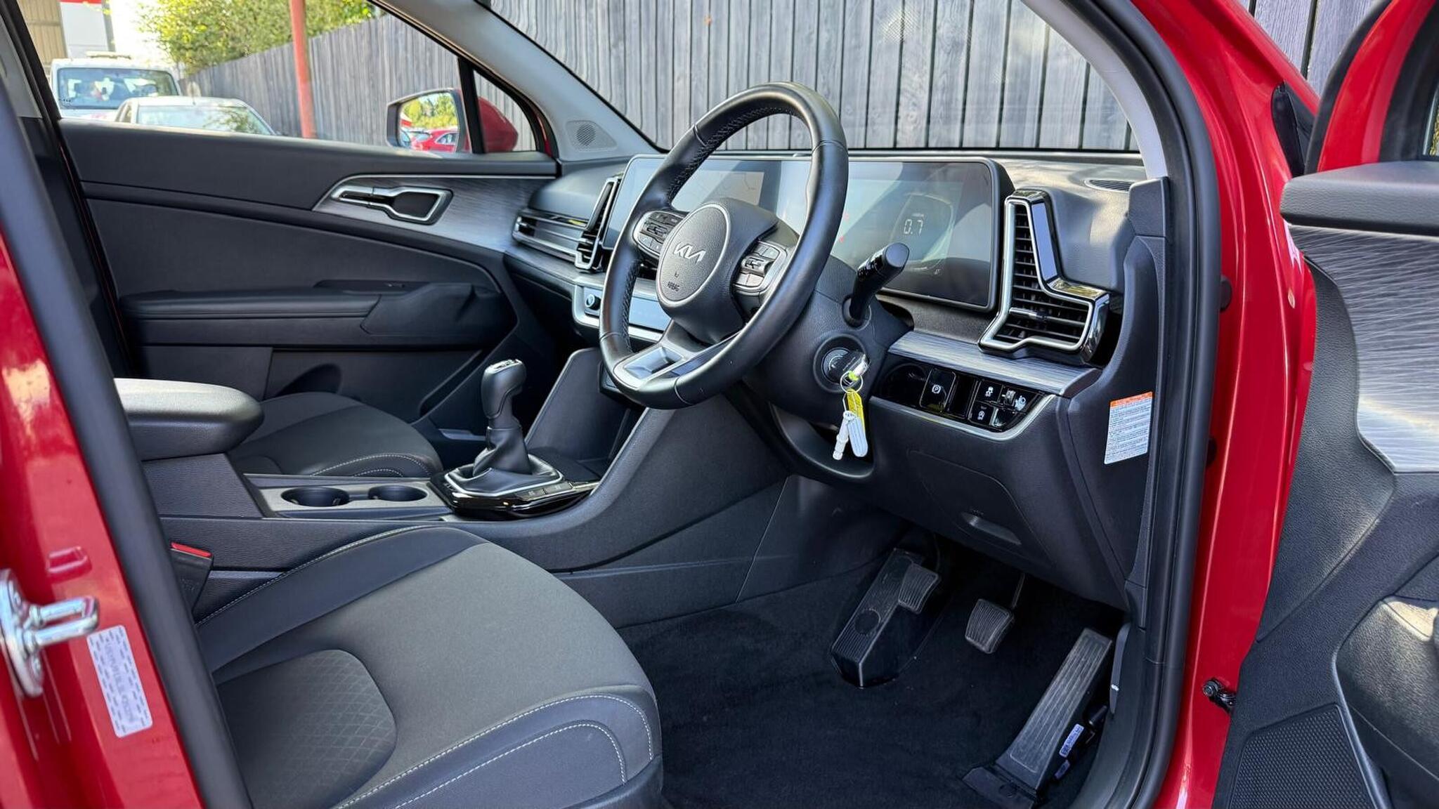 Kia Sportage view 22