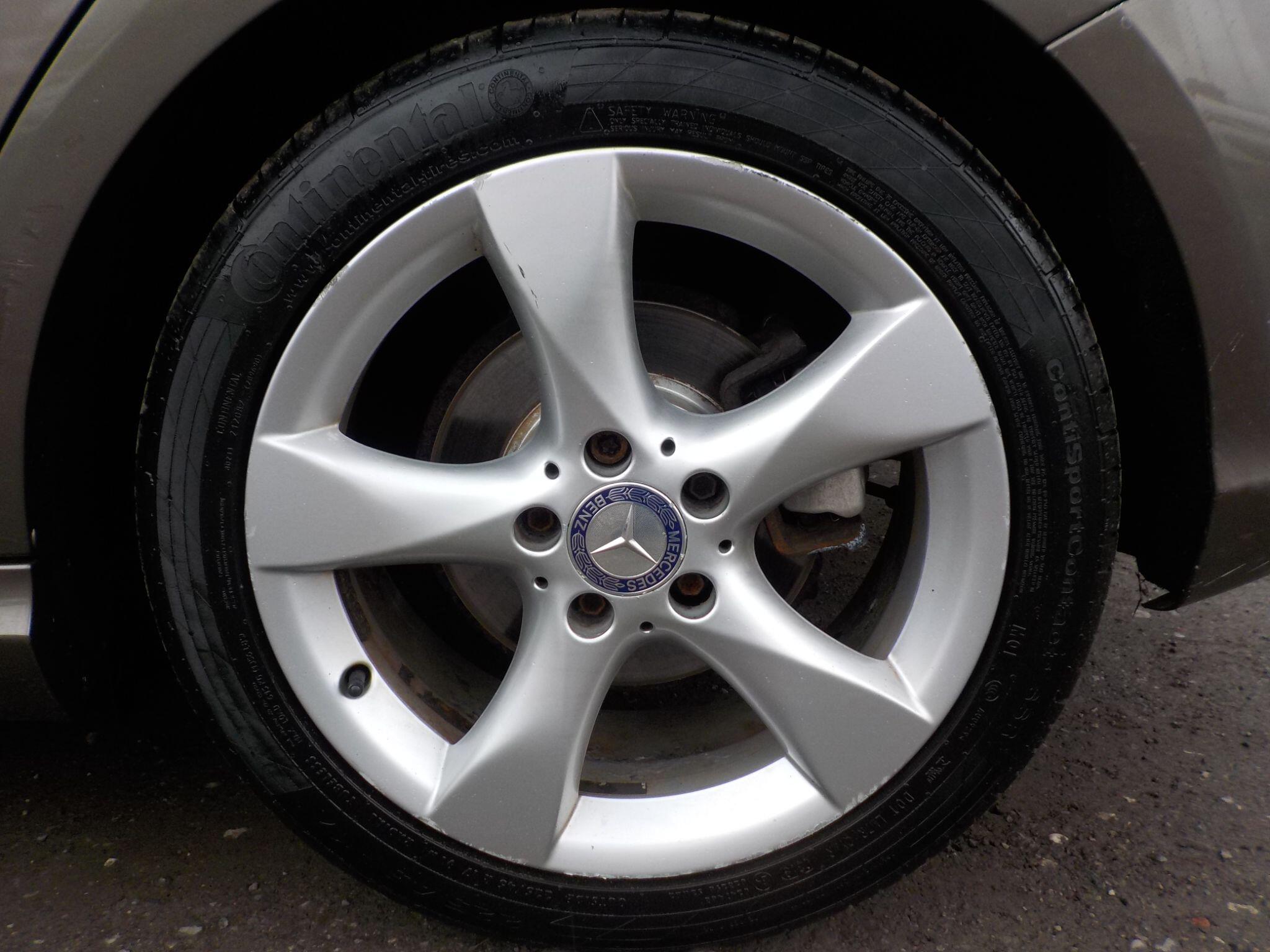 Mercedes-Benz B Class 1.8 B180 CDI BlueEfficiency Sport Euro 5 (s/s) 5dr