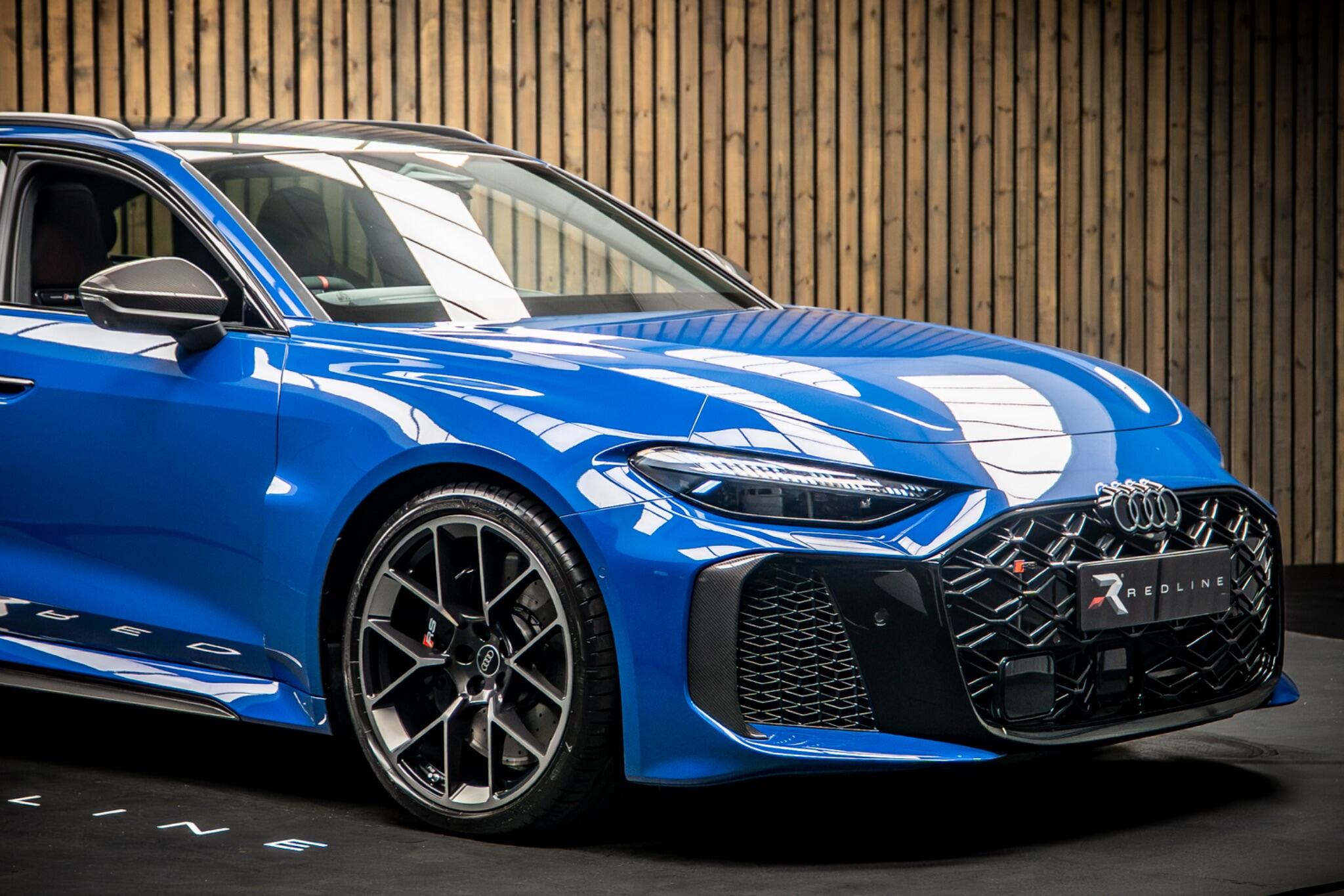 Audi RS5 view 10